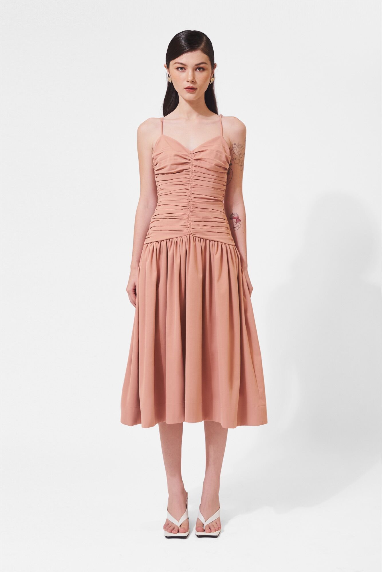 Đầm dài kiểu nhún eo - dasha midi dress