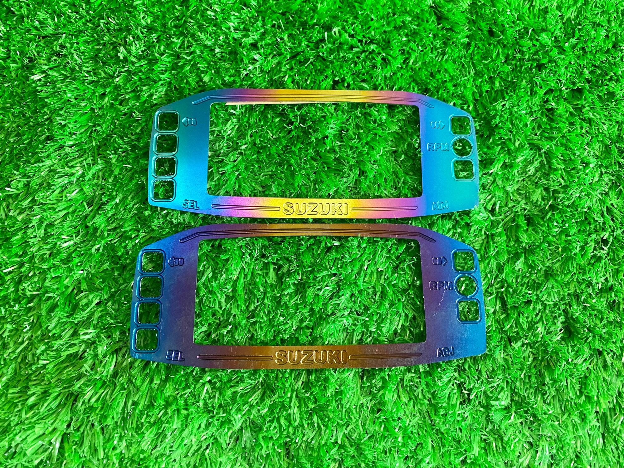 Dán viền đồng hồ titan raider satria