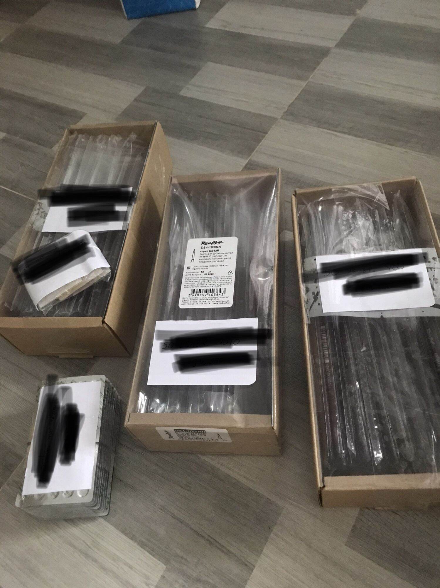 cọ vẽ móng bản tròn KOLINSKY chuẩn Nga DS33R N2