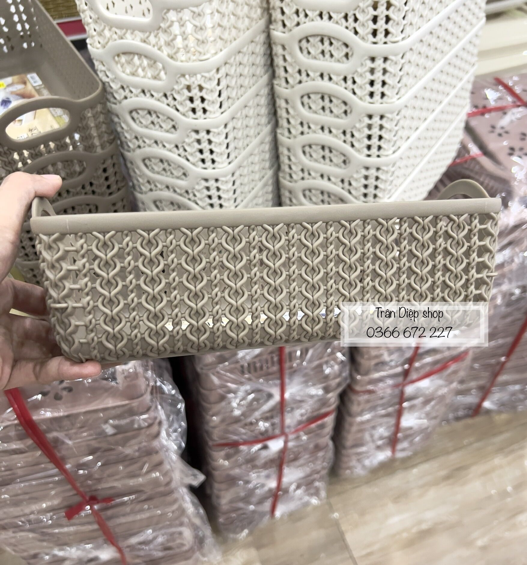 Rổ nhựa đan Hàn Quốc Cạn Nhỏ