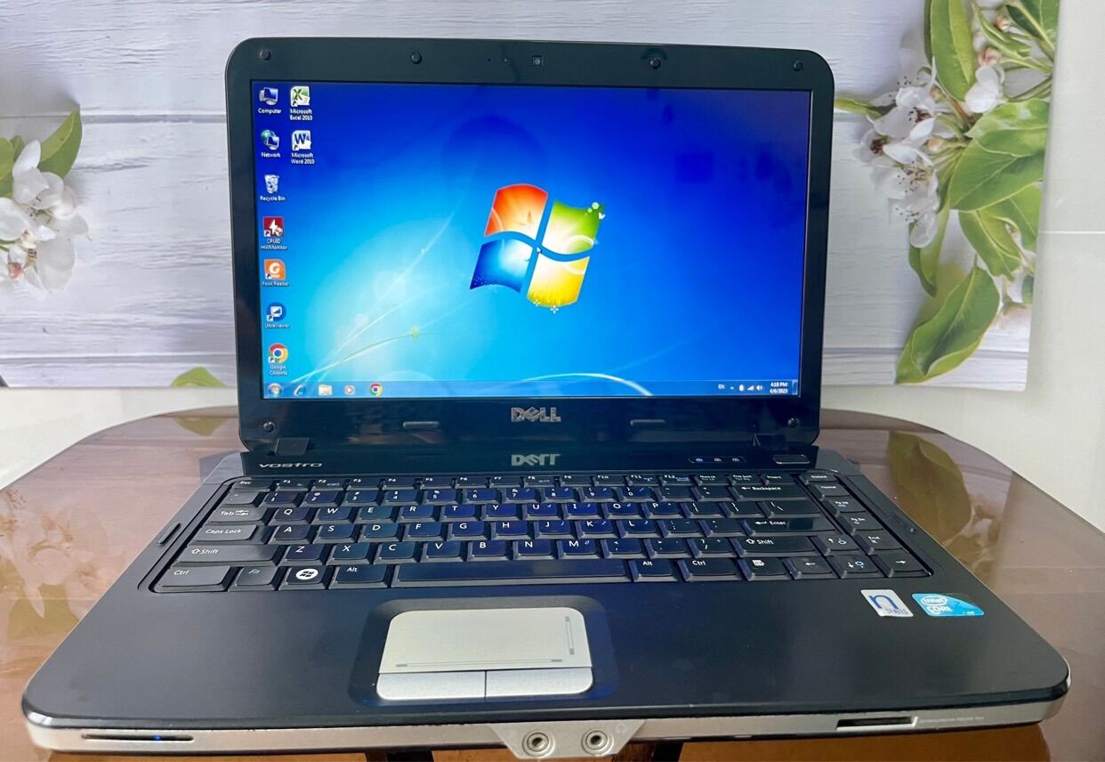 Laptop giá rẻ phục vụ online, giải trí