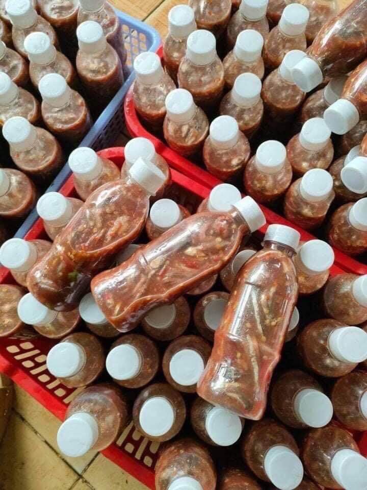 Mắm Cá Cơm Nguyên Con( Mắm cái Con) _ Quảng Ngãi ( Chai 400gr)