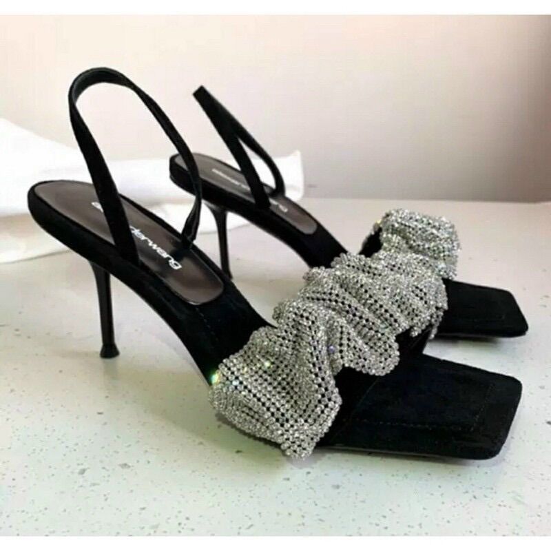 Sandal kim tuyến gót 9p hot hit (Mã a1)