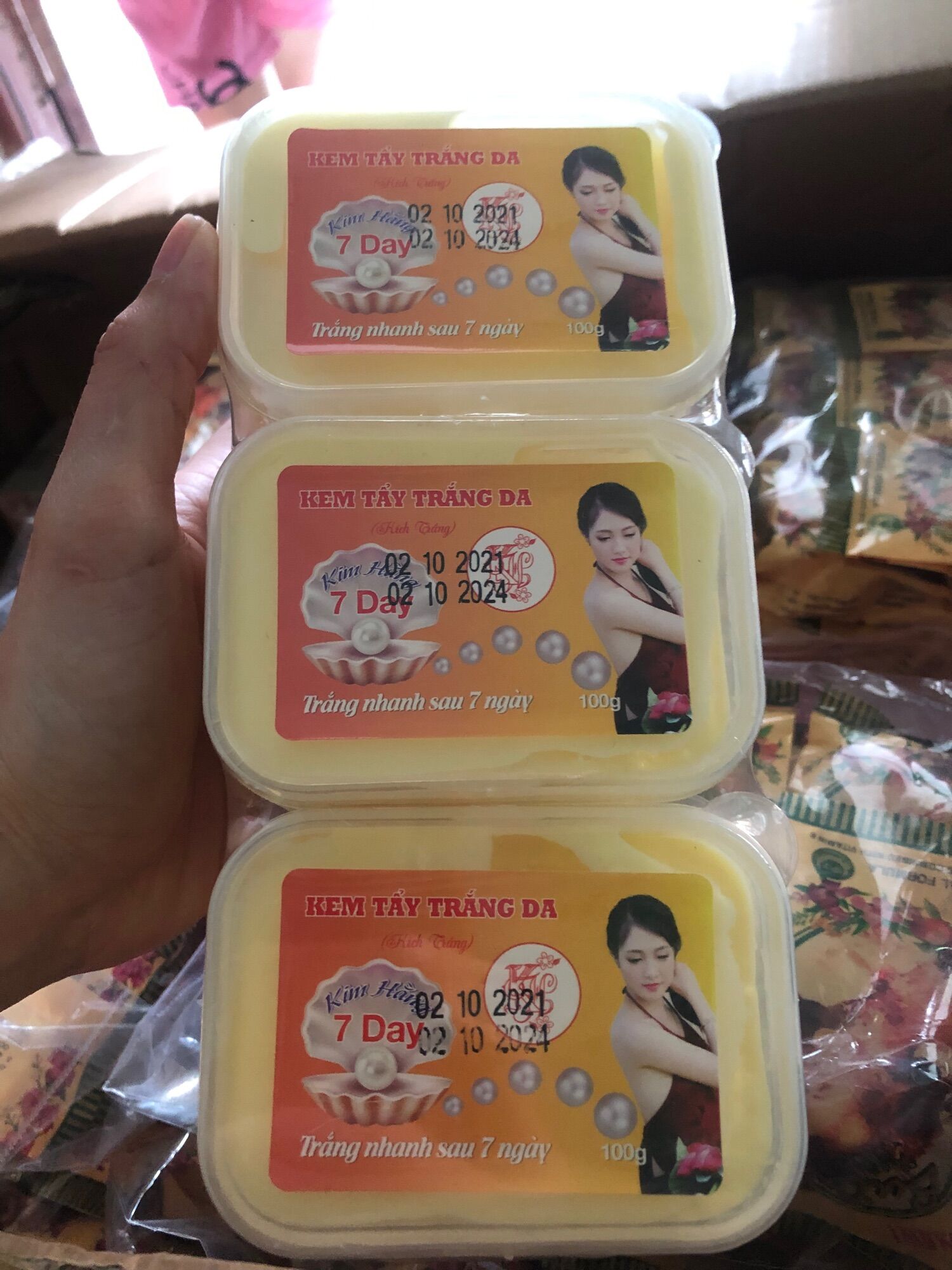 Kem trắng da 7 day