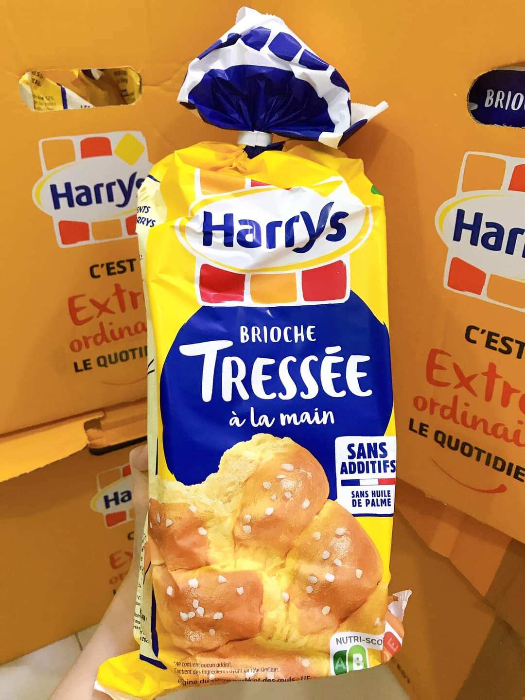 Combo 4 bánh mì hoa cúc Pháp Harrys 500g