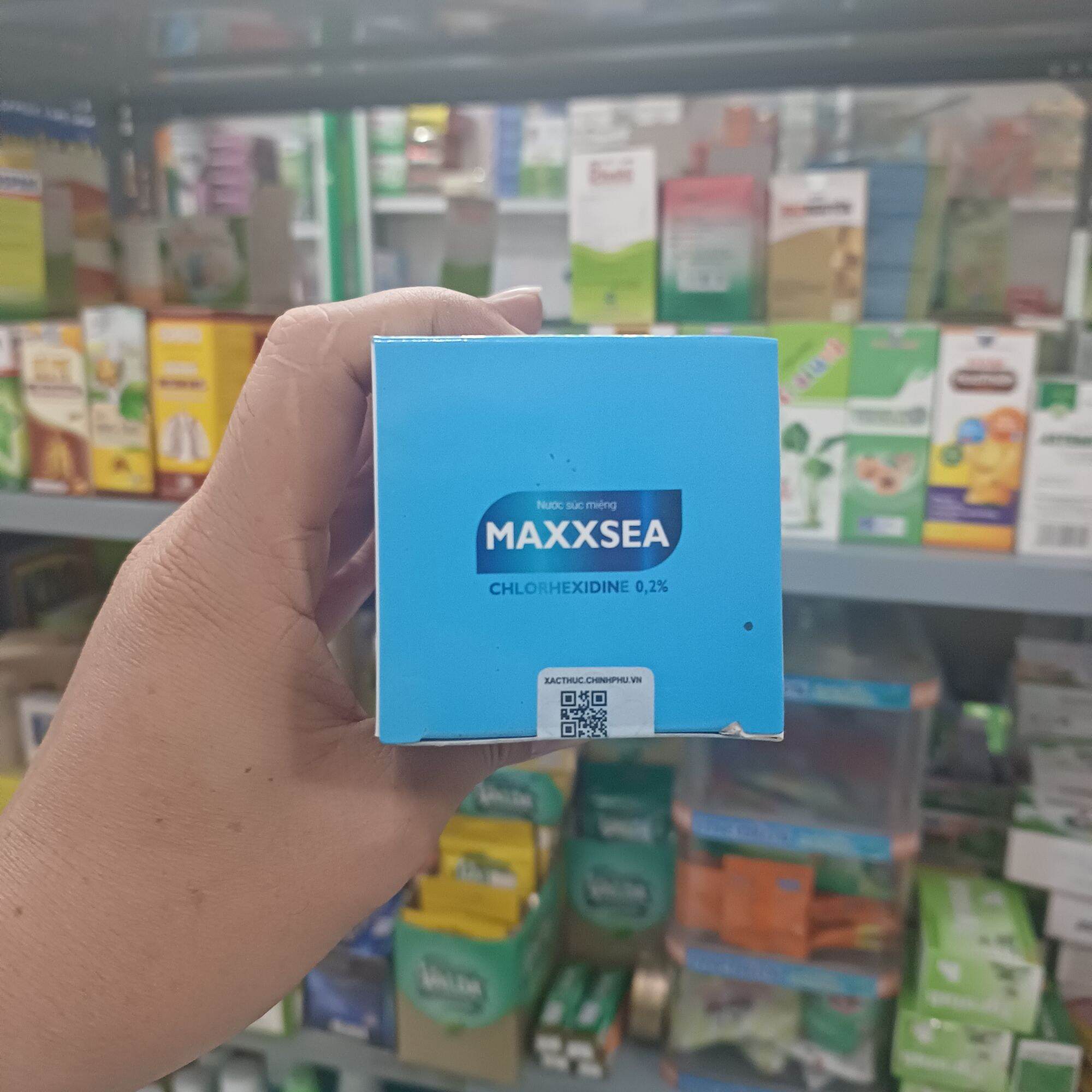 Nước xúc miệng Maxxsea chlorhexidine 0.2% chai 250ml
