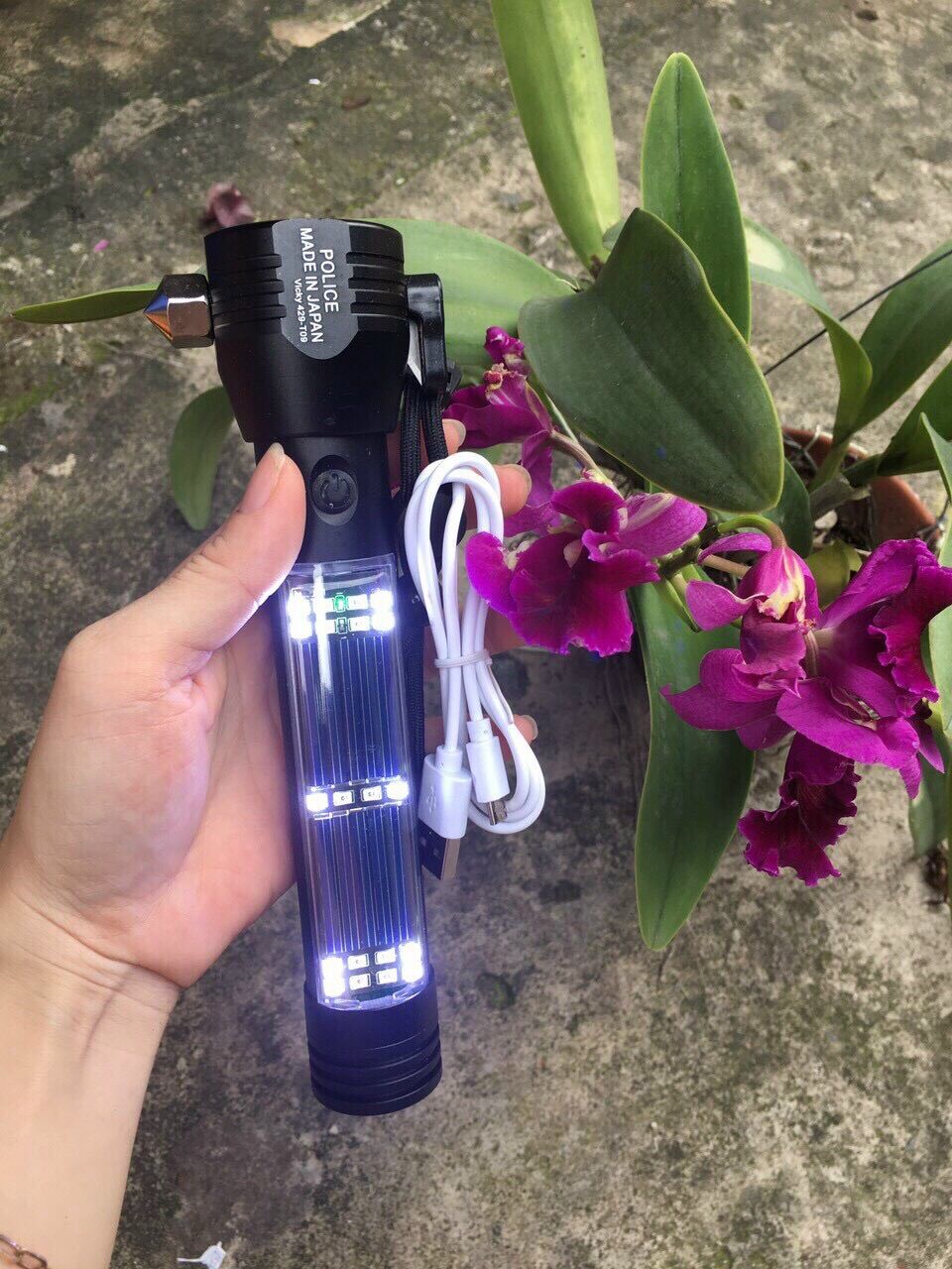 Đèn p.in đa chức năng so.ny siêu sáng