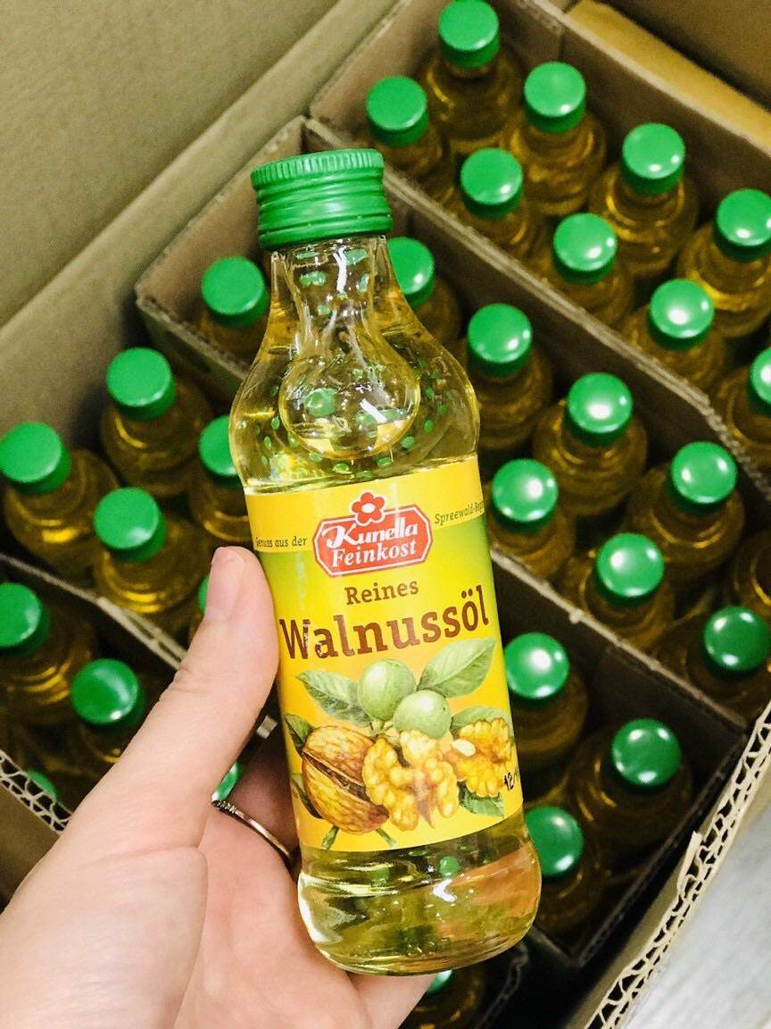 Dầu óc chó Đức Kunella dùng trộn thức ăn cho bé ăn dặm