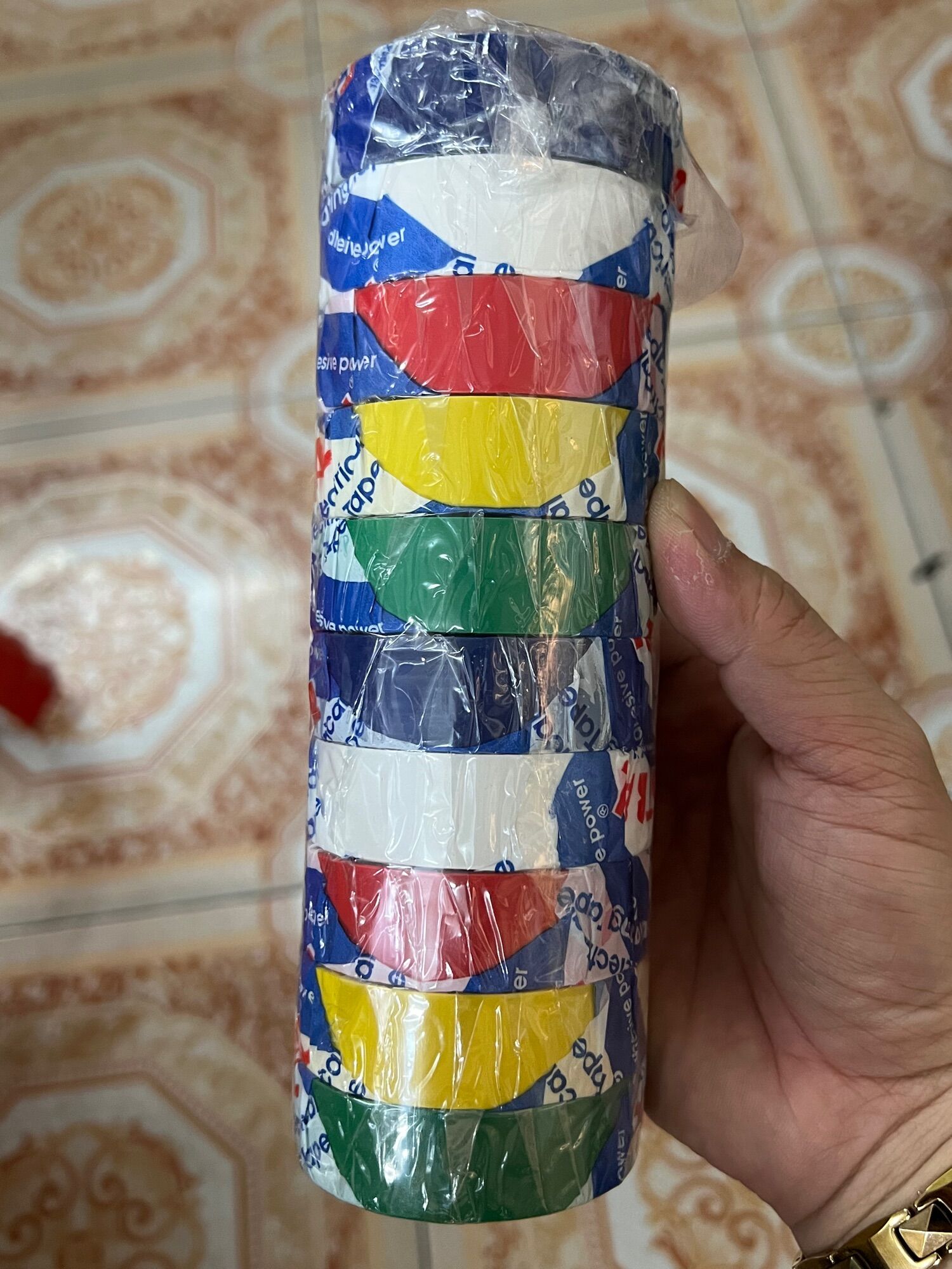 Băng keo cách điện nhiều màu siêu rẻ- ( 1 cây 10 cuồn)