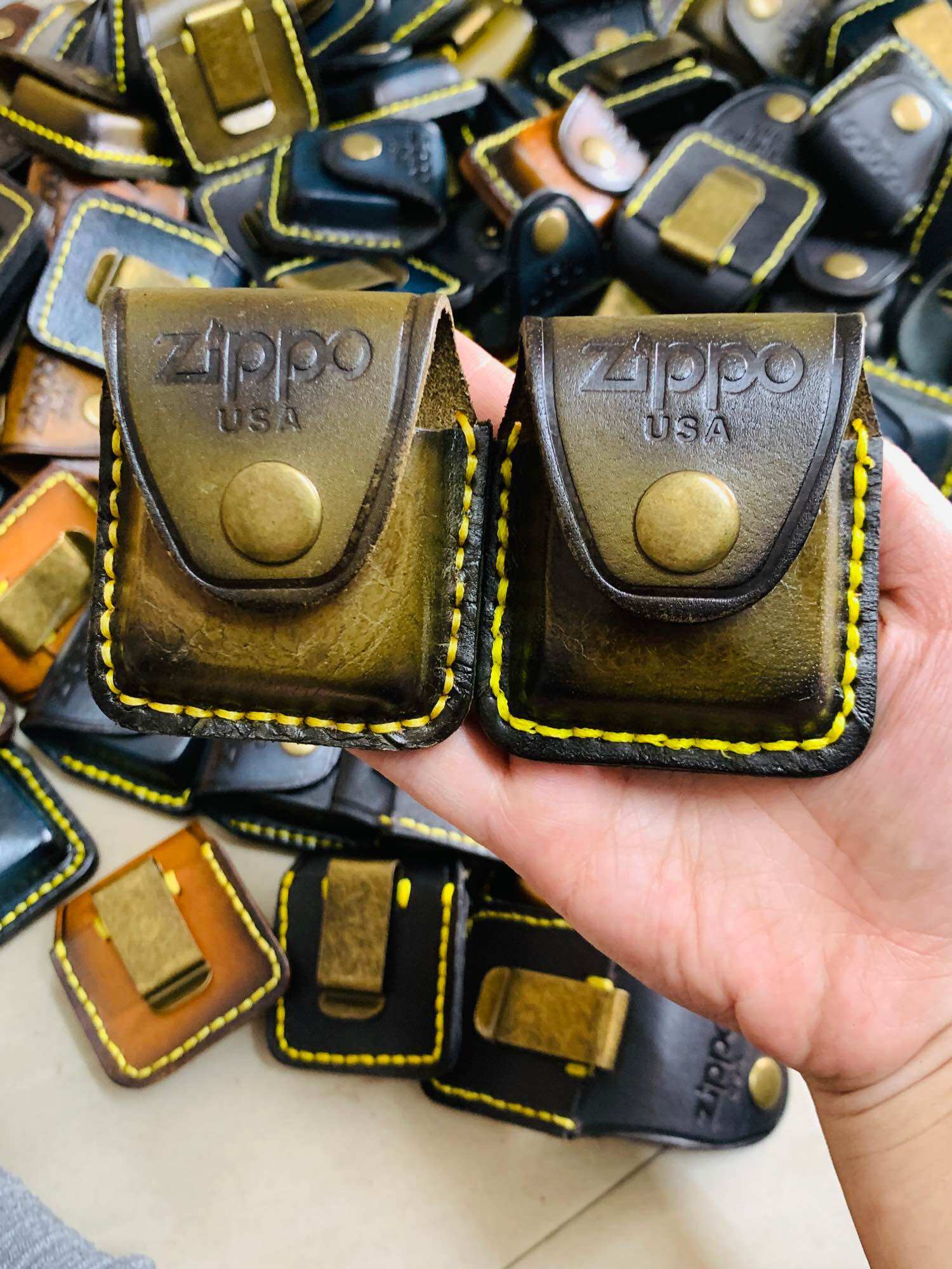 Bao da Zippo làm thủ công bằng 100% da bò thật