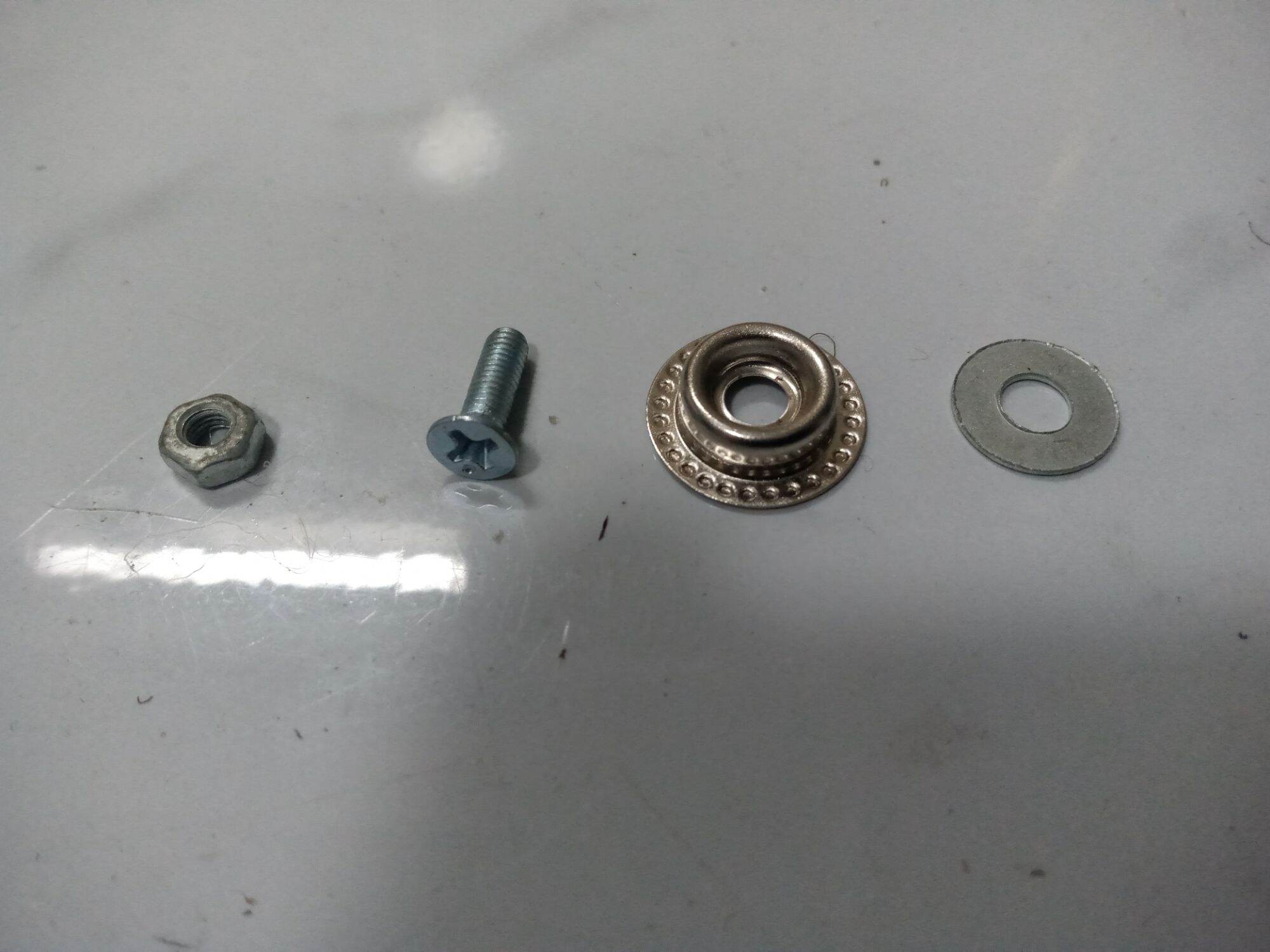 Bộ 3 nút lắp kính , lưỡi trai mũ bảo hiểm
