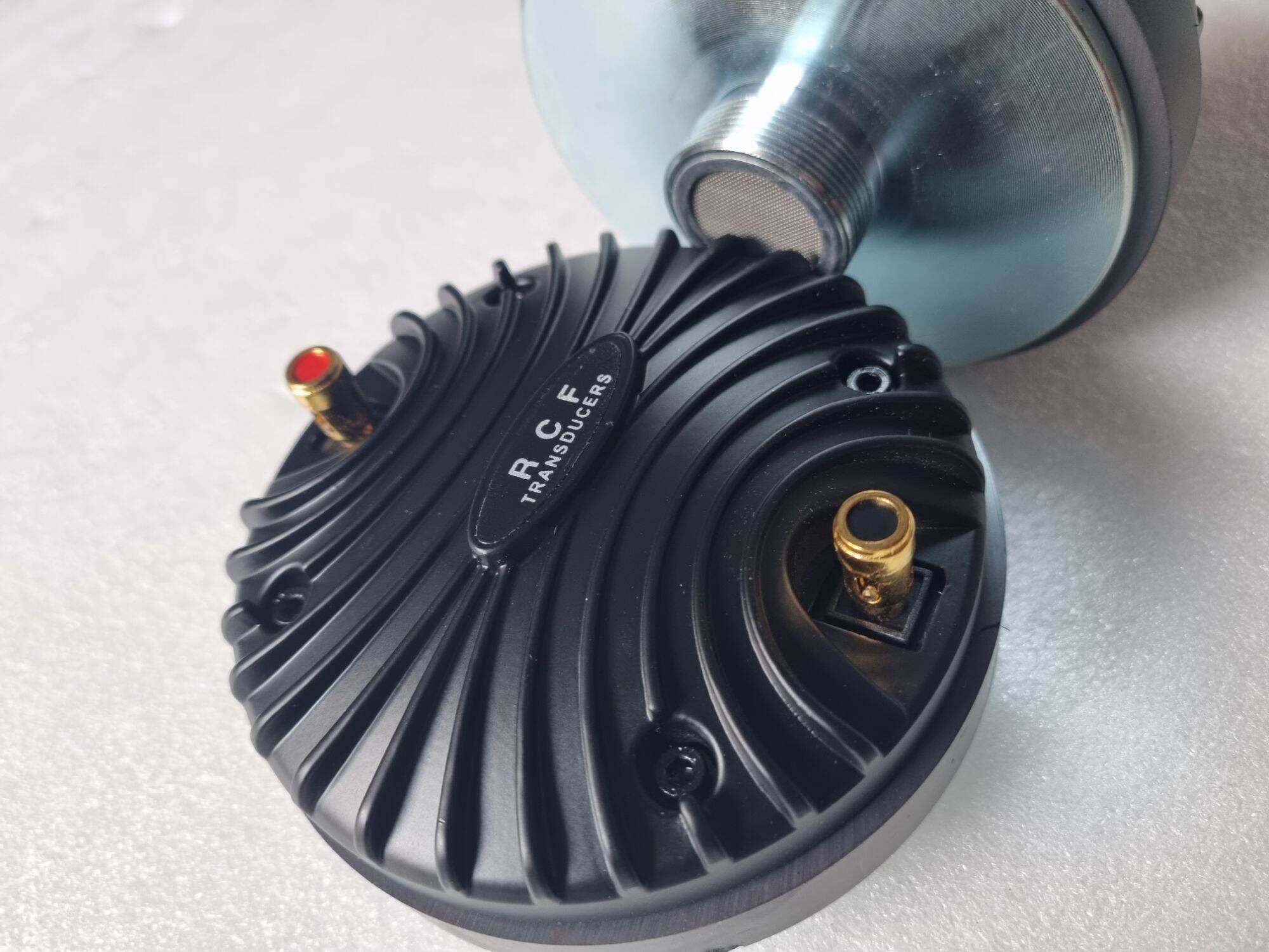 Loa treble 450 rcf cao cấp ren vặn nắp nhôm hàng nhập china