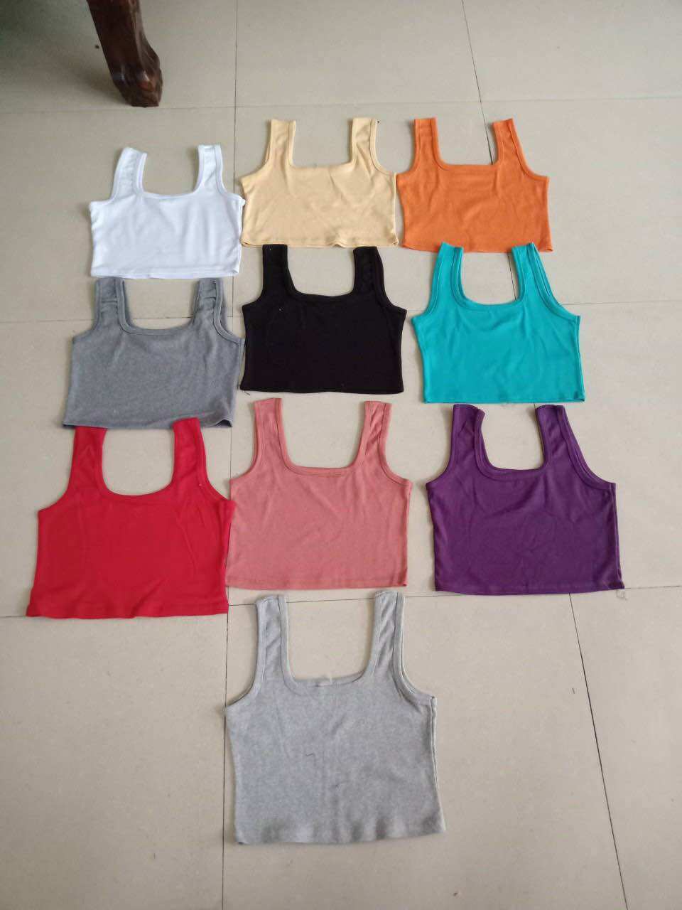 Áo croptop sát nách nữ vải thun mềm mịn