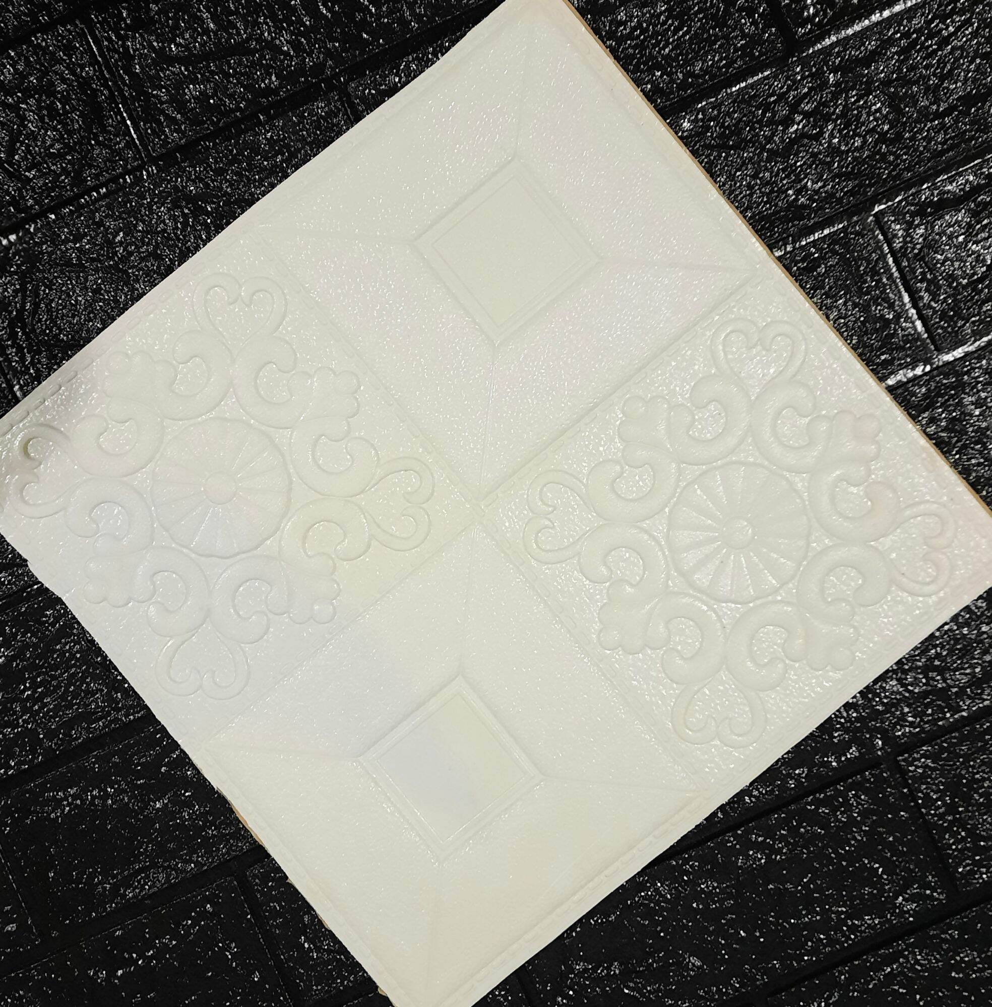 Xốp Dán Hoa Văn 3D Kích Thước 35x35cm