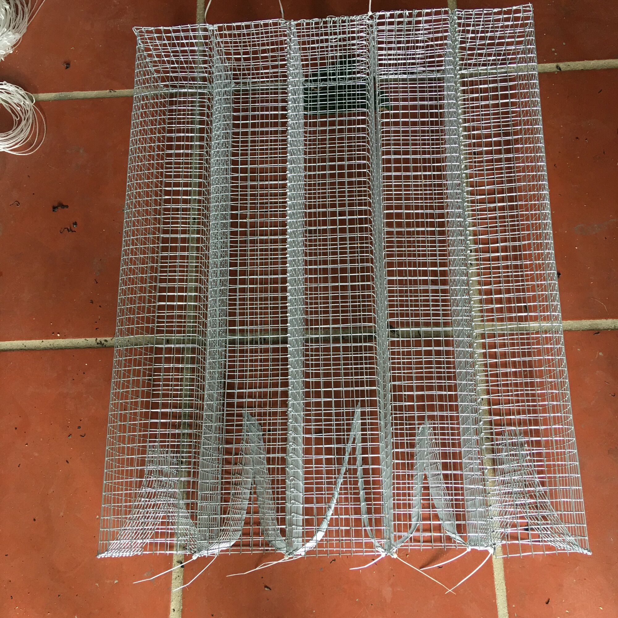 1 BẪY RẮN 1 cửa hiệu quả kẽm ko rỉ