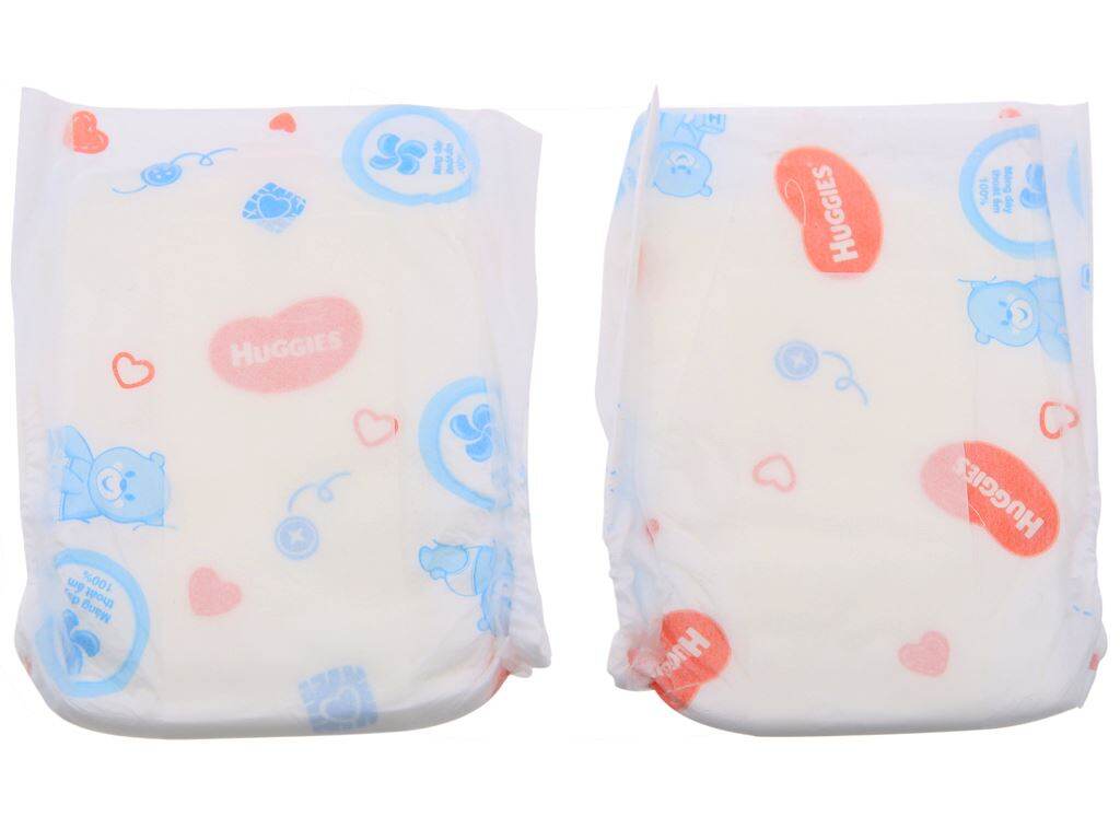 Miếng lót Huggies NB1 108 + 14 miếng (Dưới 5kg).