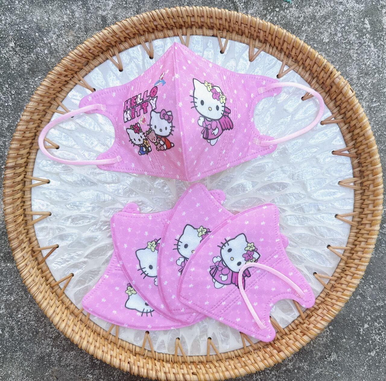 GÓI 10 CÁI KHẨU TRANG 3D KITTY CHO BÉ TỪ 2 - 7 TUỔI ngẩu nhiên