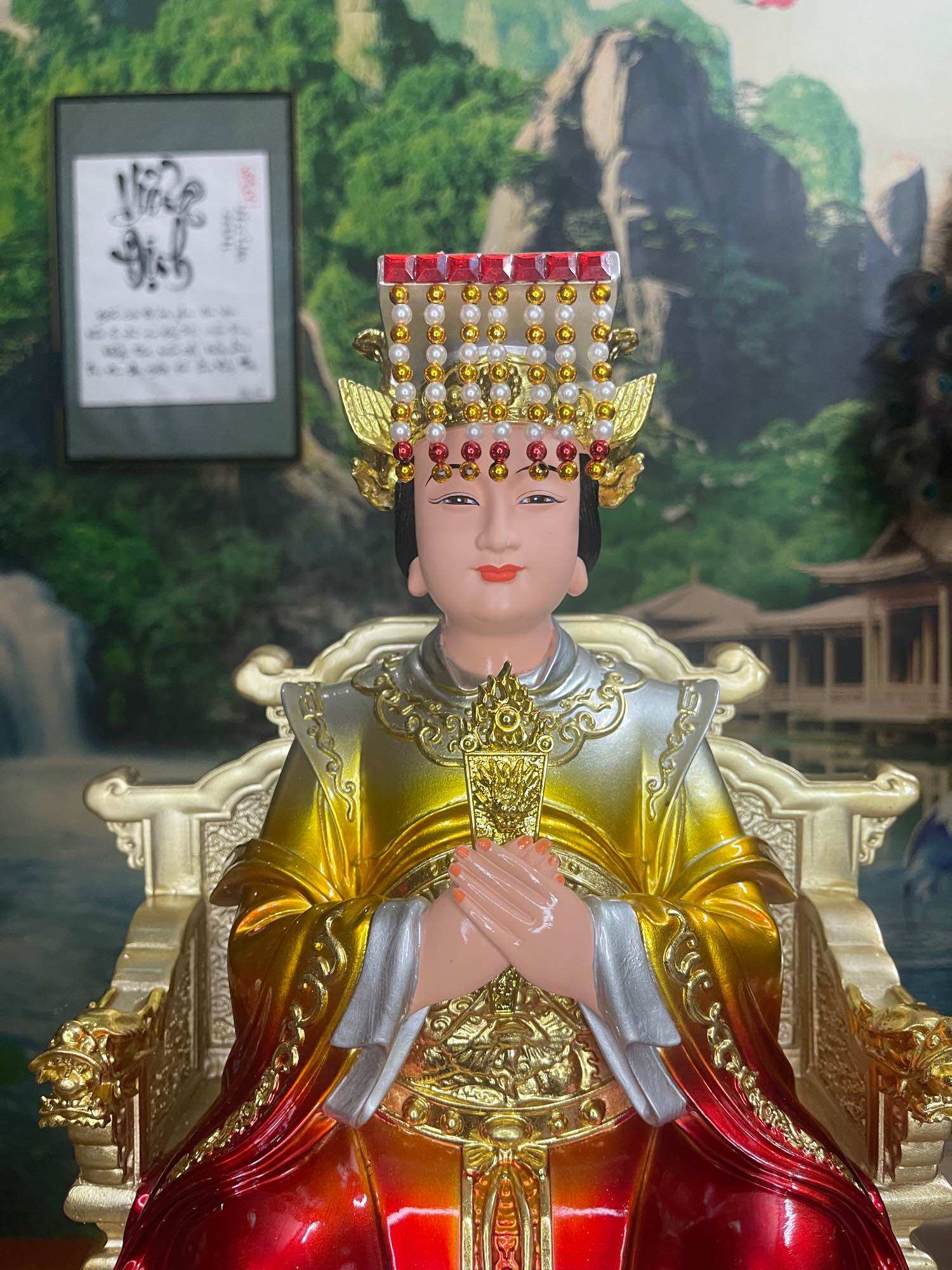 Tượng Thiên Hậu Thánh Mẫu