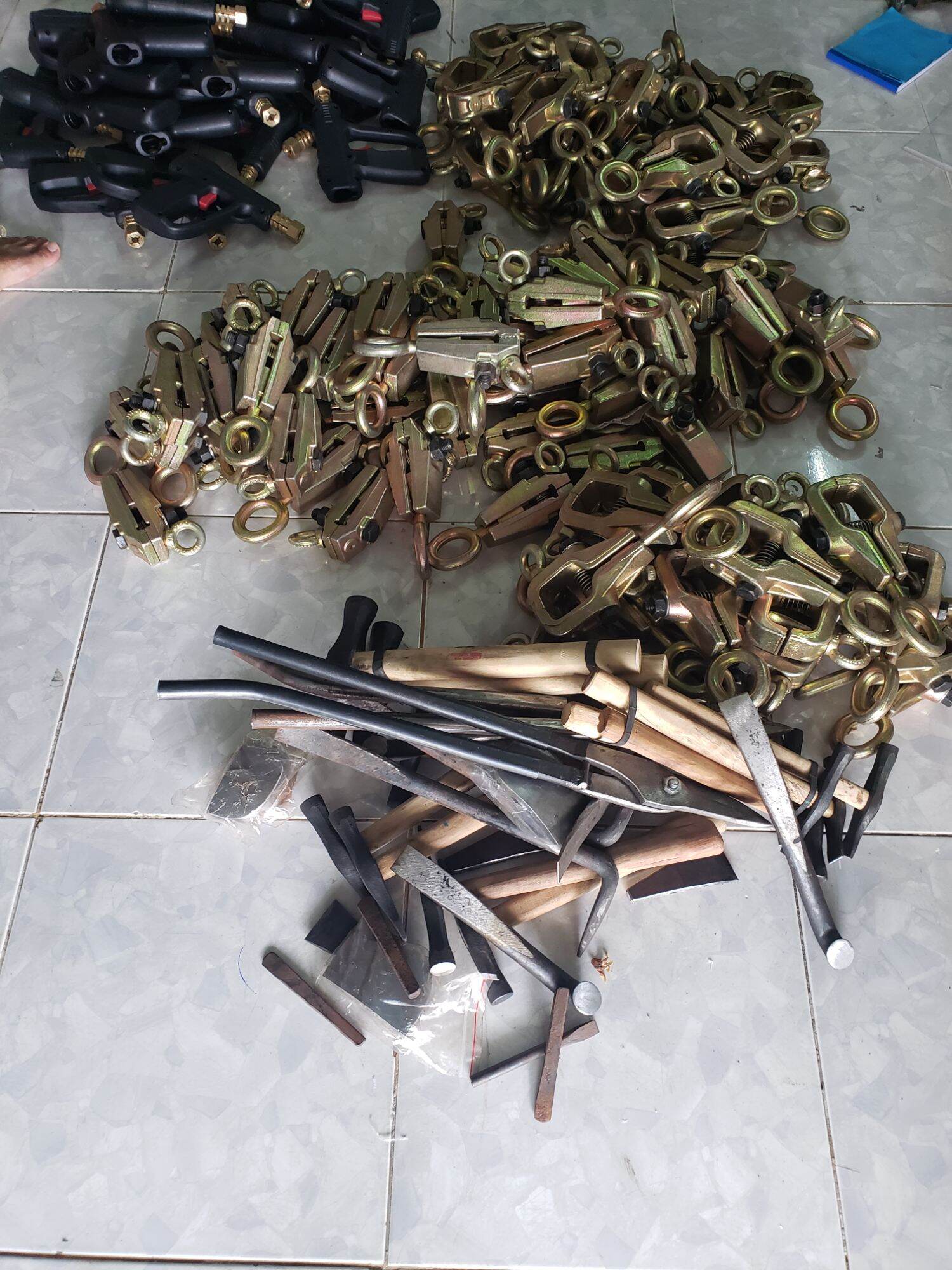 [HCM]kéo cắt tôn