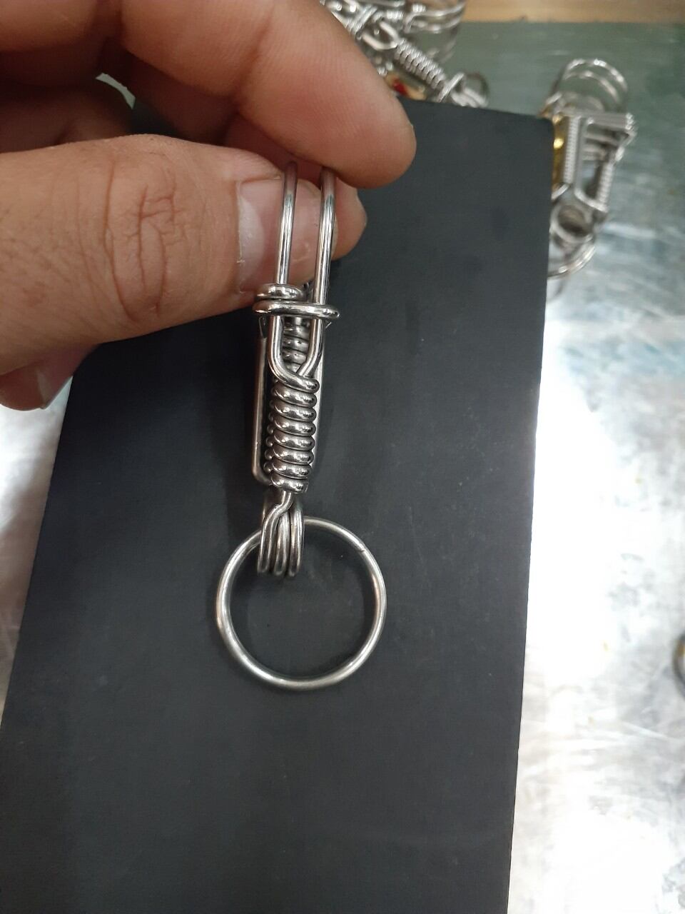 móc khóa INOX thủ công