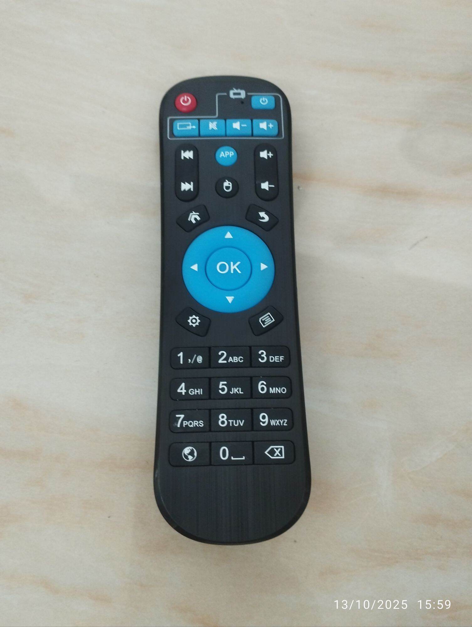 Điều khiển từ xa cho Box Android TV Box, hàng si Nhật