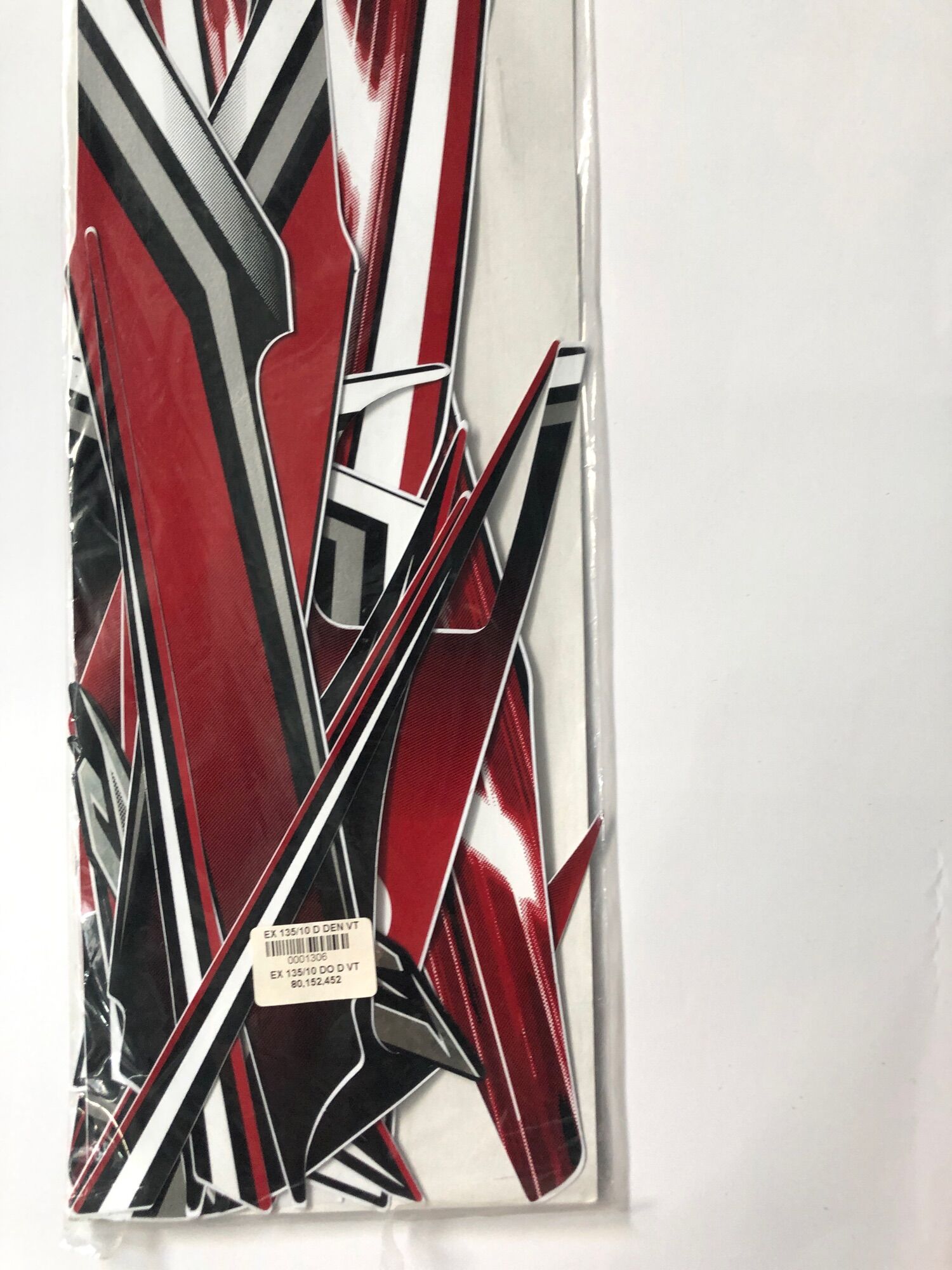 TEM EXCITER 2010 ĐỎ ĐEN VT