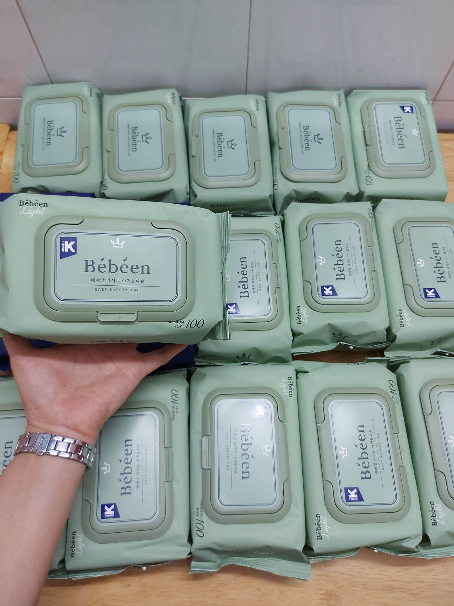 Sỉ 1 thùng 10 gói - Khăn giấy ướt bebeen Green Light - 100 tờ - không mùi