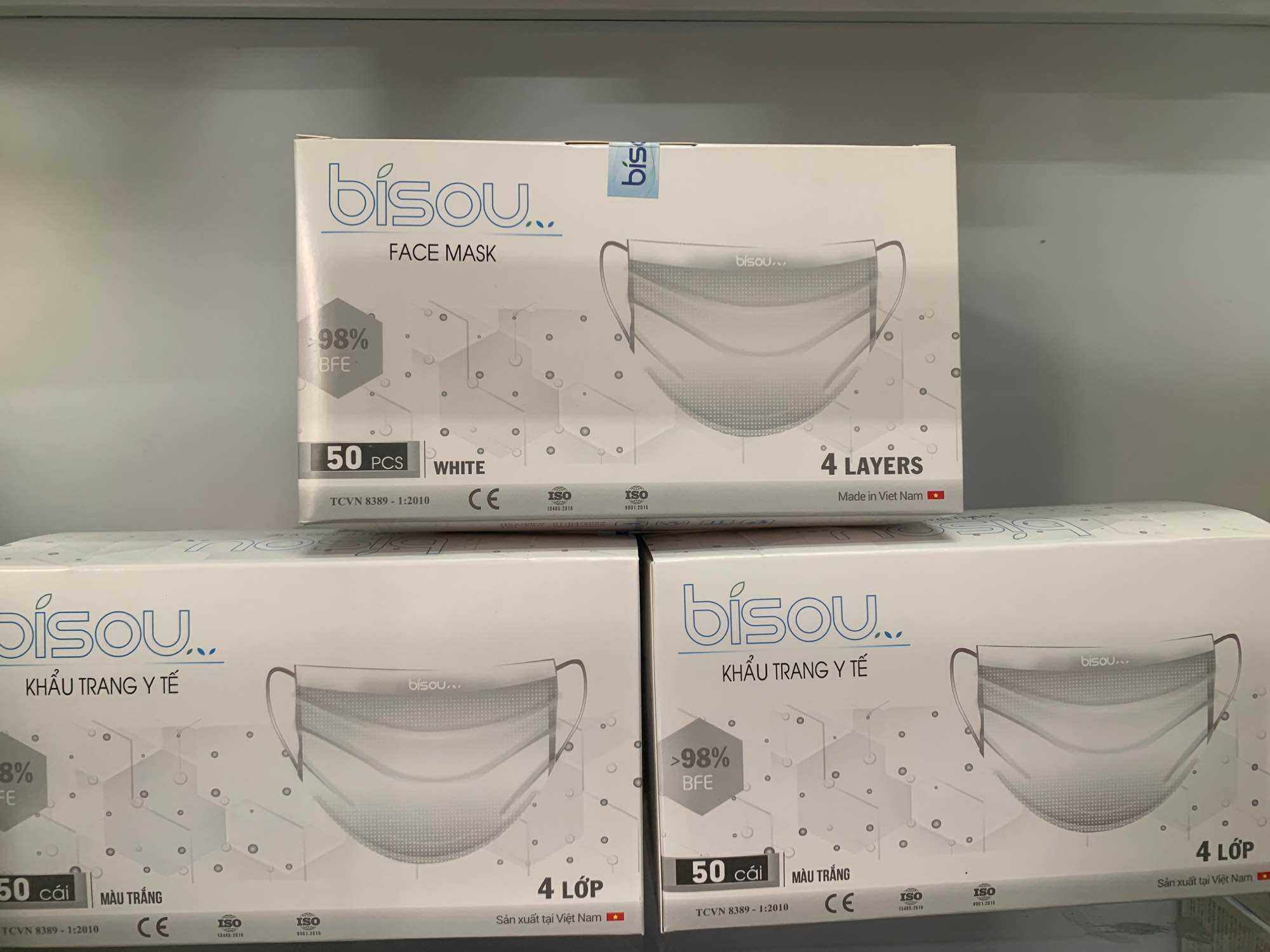 Khẩu trang y tế cao cấp 4 lớp hiệu Bisou