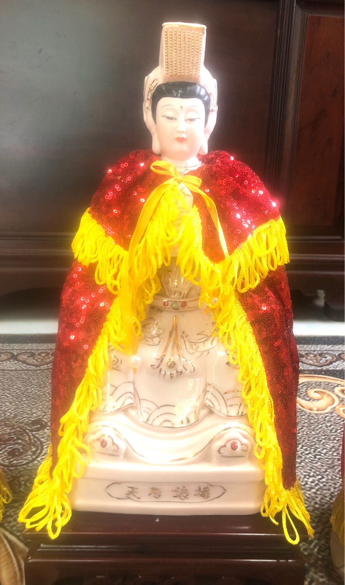 Áo choàng mẹ quan âm ( tượng 30-40cm)