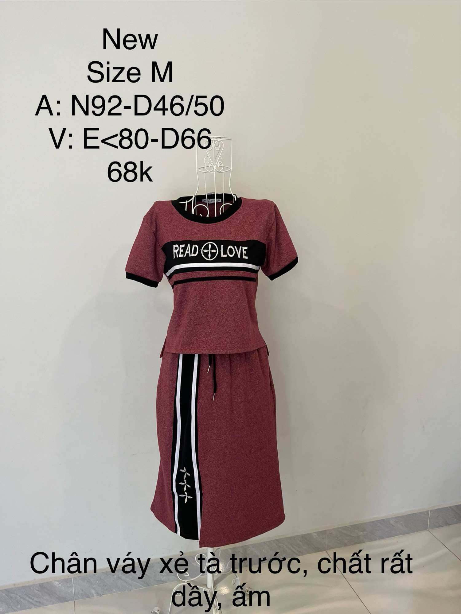 Set áo ngắn chân váy xẻ tà
