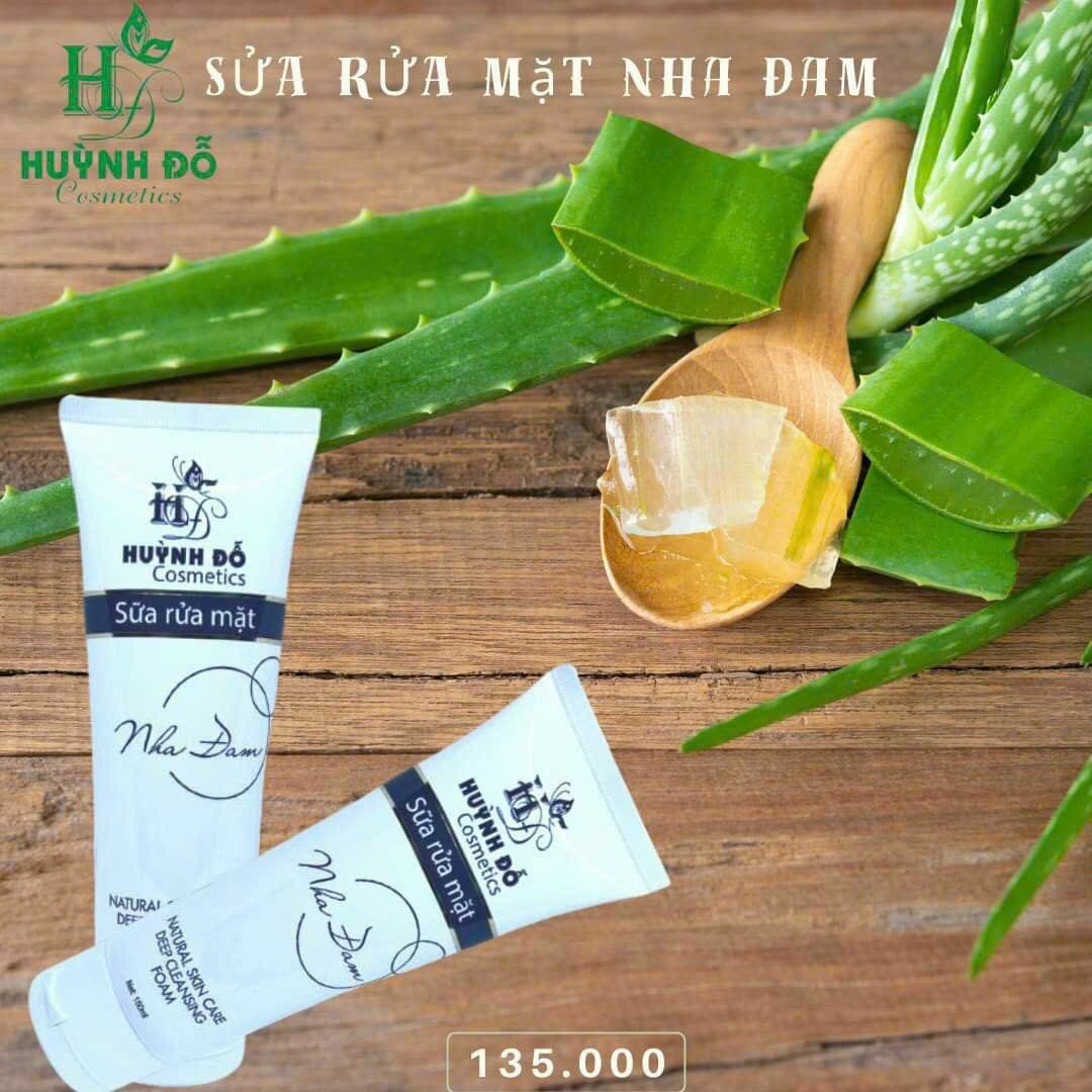 Sữa rửa mặt huỳnh đỗ ..giá 135k