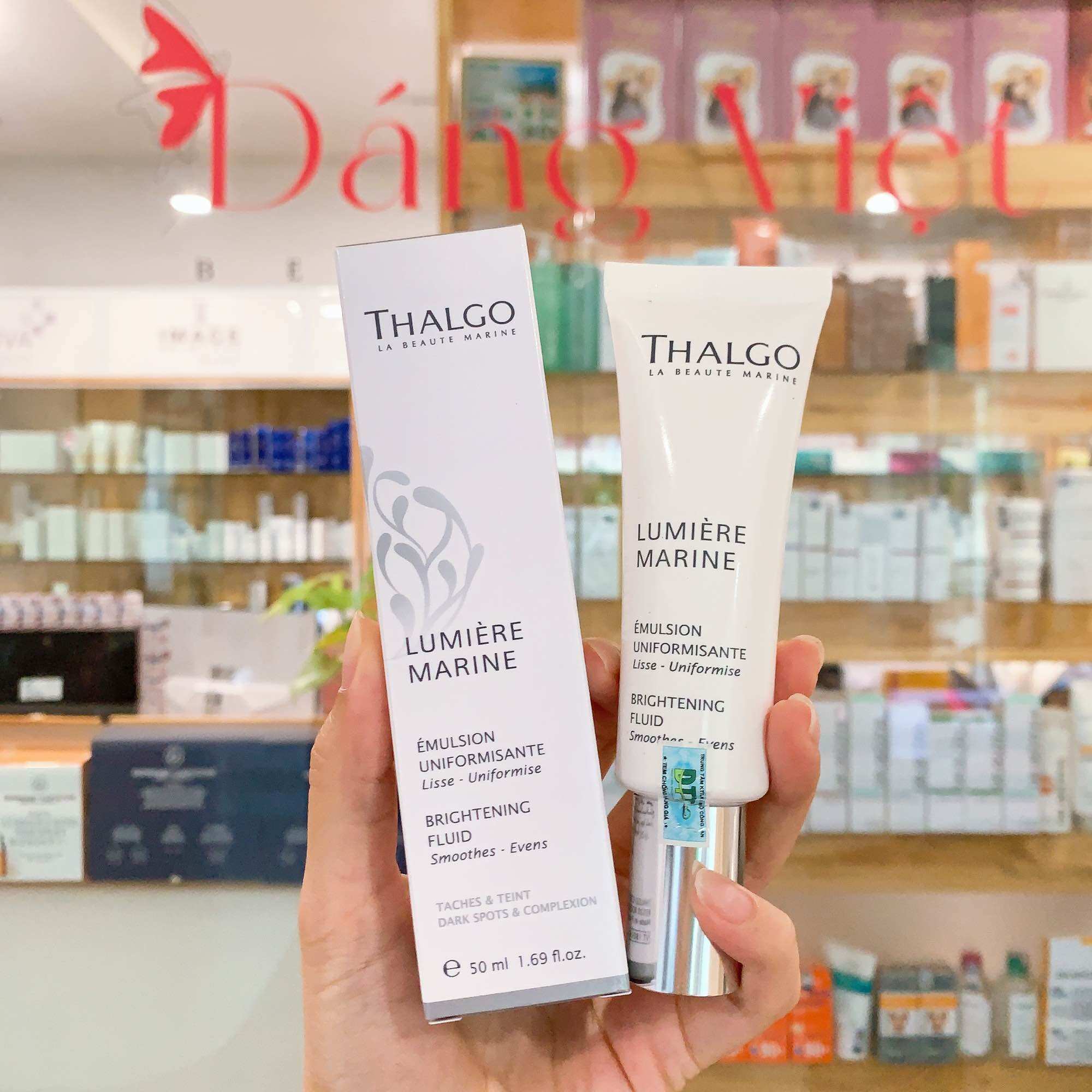 Dung Dịch Dưỡng Trắng Và Trẻ Hóa Da Thalgo Smoothing Brightening Fluid 50ml