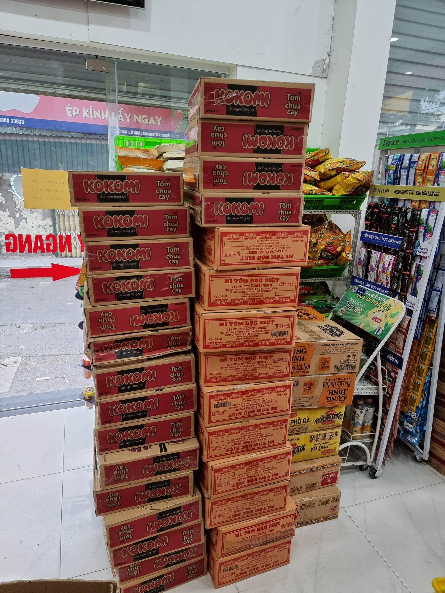 Thùng mì Gấu đỏ tôm chua cay 30 gói
