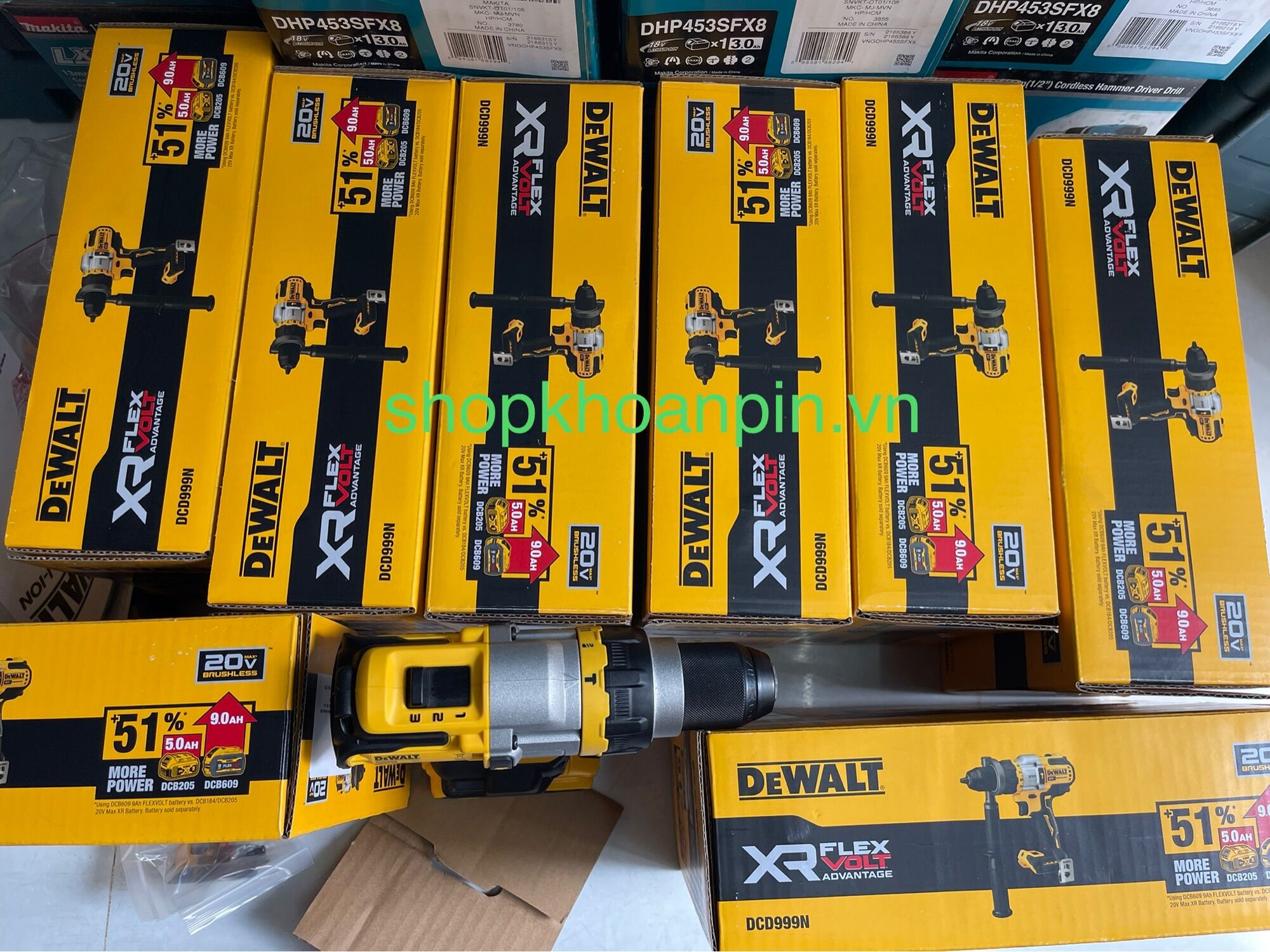 Máy khoan pin dewalt dcd999n