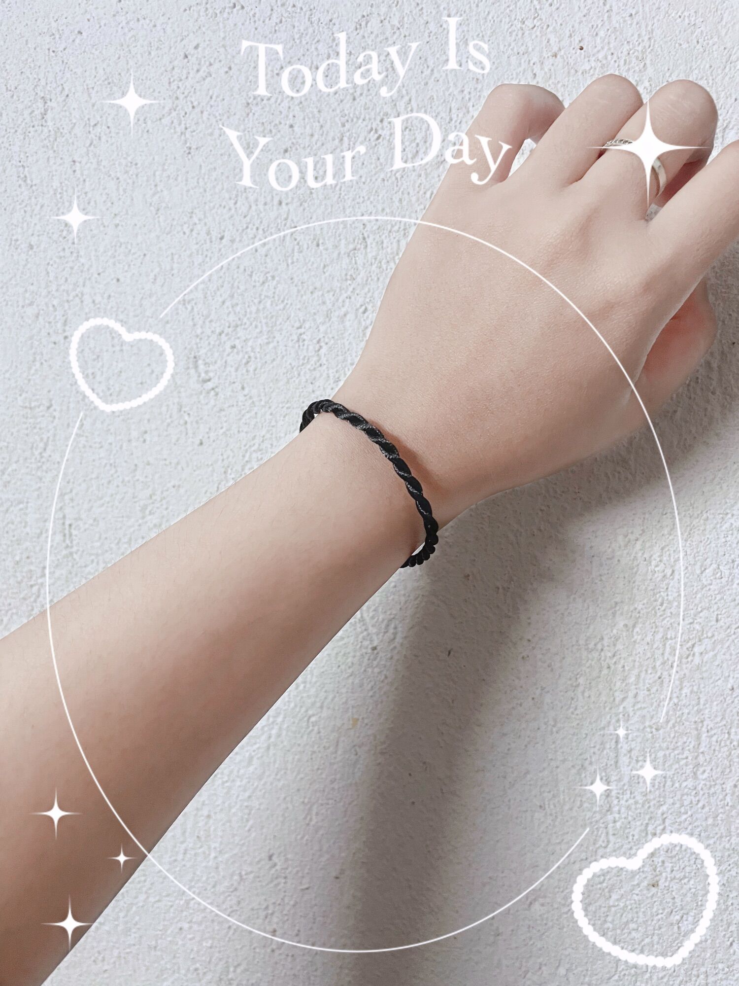Vòng tay chỉ đỏ may mắn