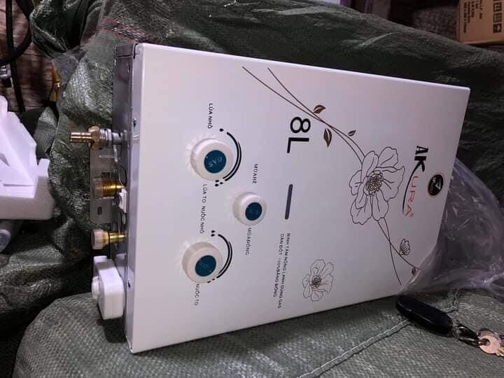 BÌNH NÓNG LẠNH SỬ DỤNG BẰNG GA AKURA(kèm vòi sen+van gas+dây gas+đôi pin)