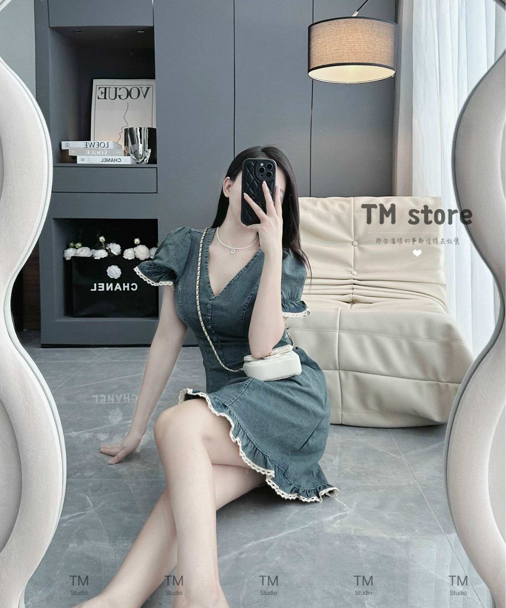 Váy đầm jean viền ren