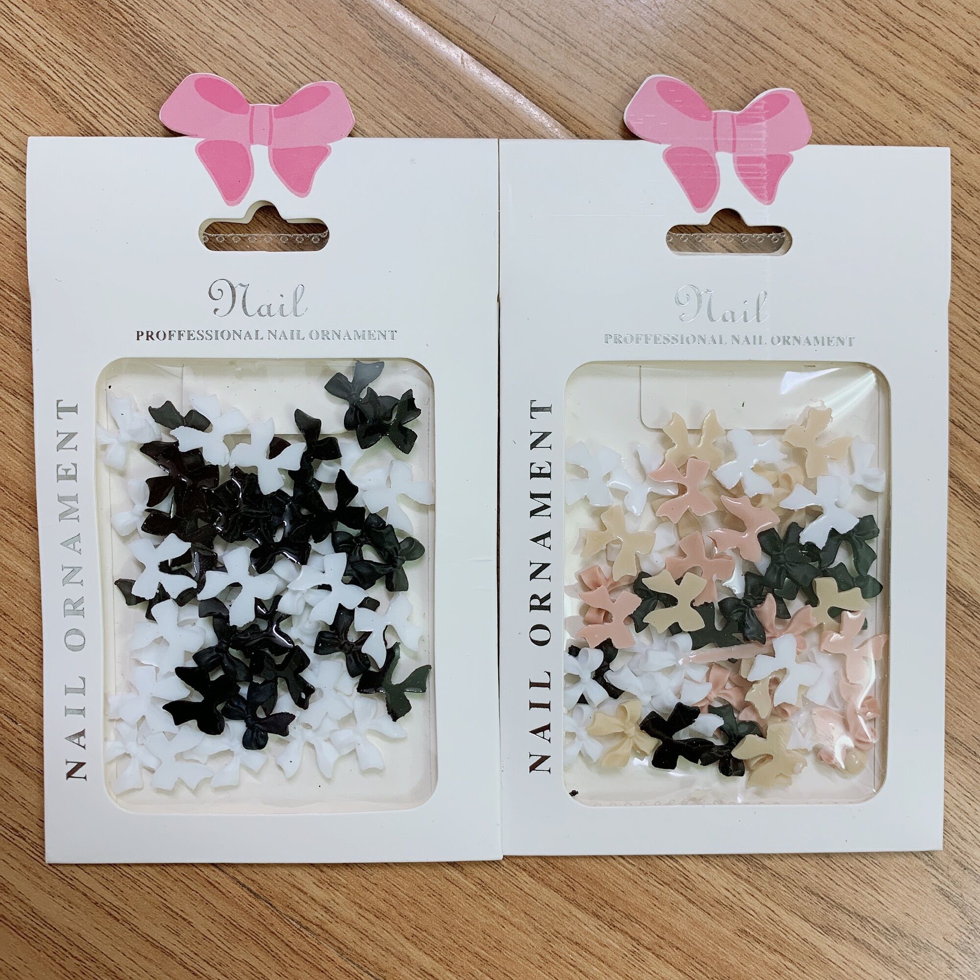 Charm nơ trang trí đính móng, phụ kiện nail hình nơ nail, Charm nơ mix đen trắng