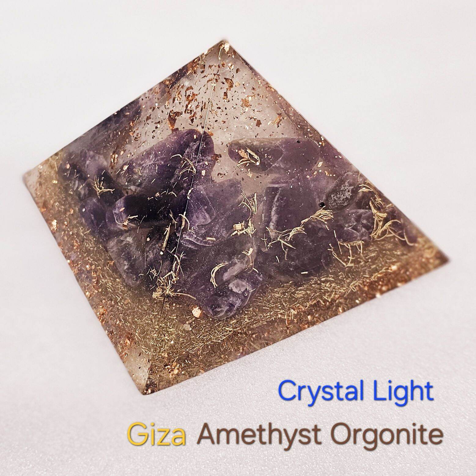 SGN P2311261 Thiền năng lượng với Kim tự tháp sinh năng Orgonite Giza, resin đổ tháp đá thạch anh tím 90mm, kim tự tháp phong thủy năng lượng may mắn Crystal Light