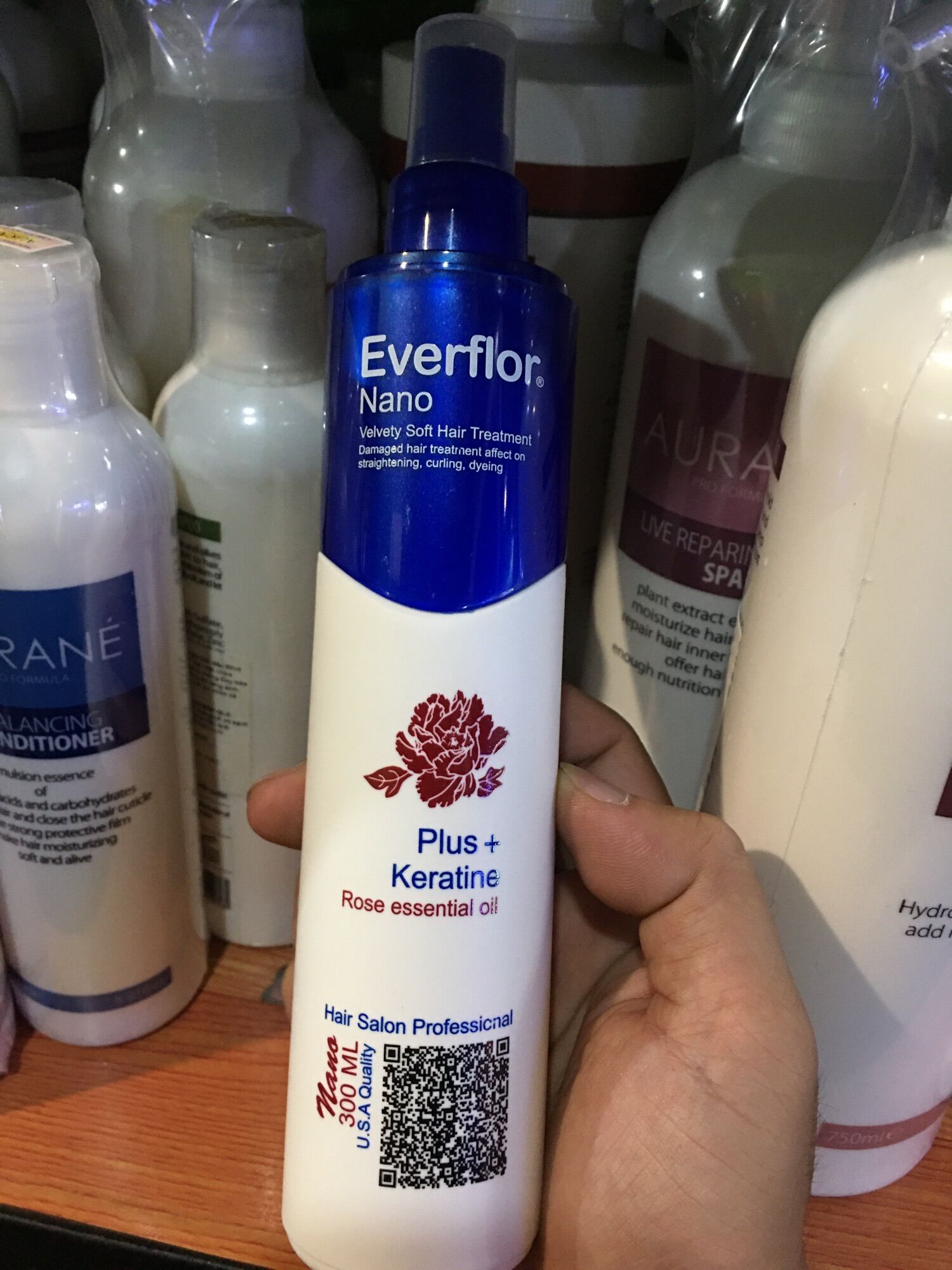 Xịt dưỡng tóc 2 pha vitamin Everflor Nano 300ml