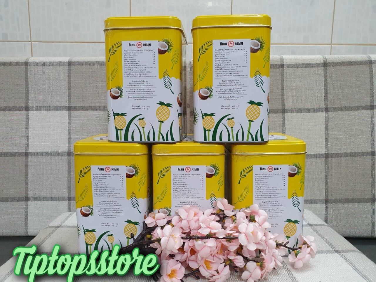 BÁNH QUY HOA MAI NHÂN MỨT DỨA THÁI LAN (hộp thiếc 400g)