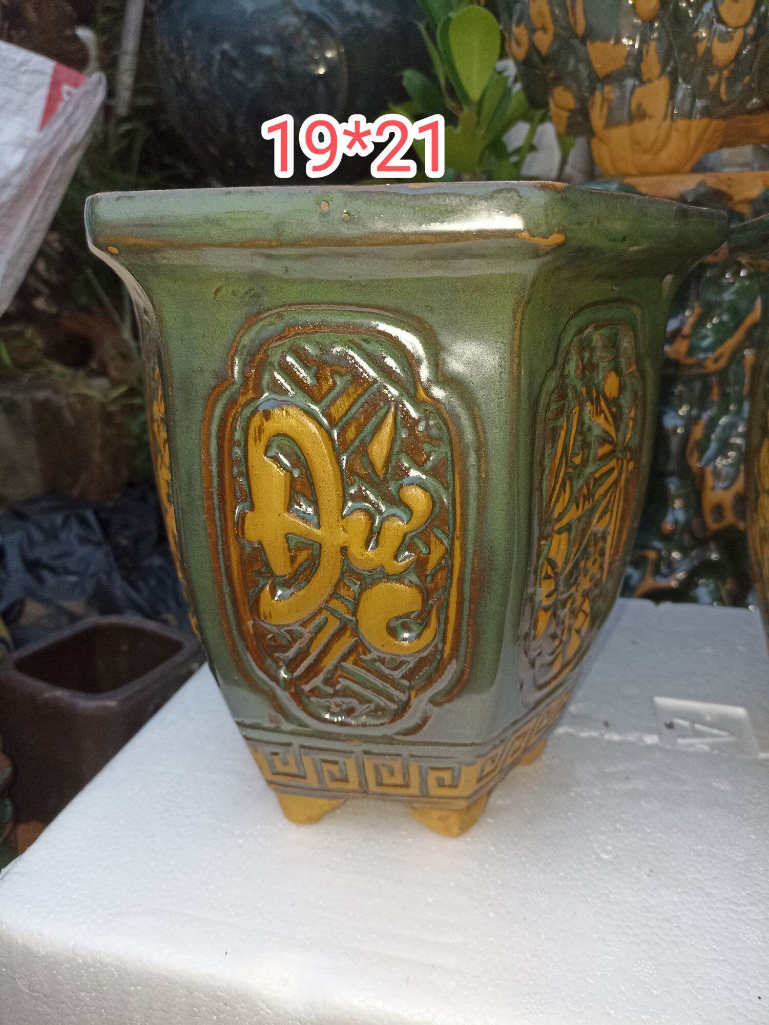 chậu lục giác dáng cổ
