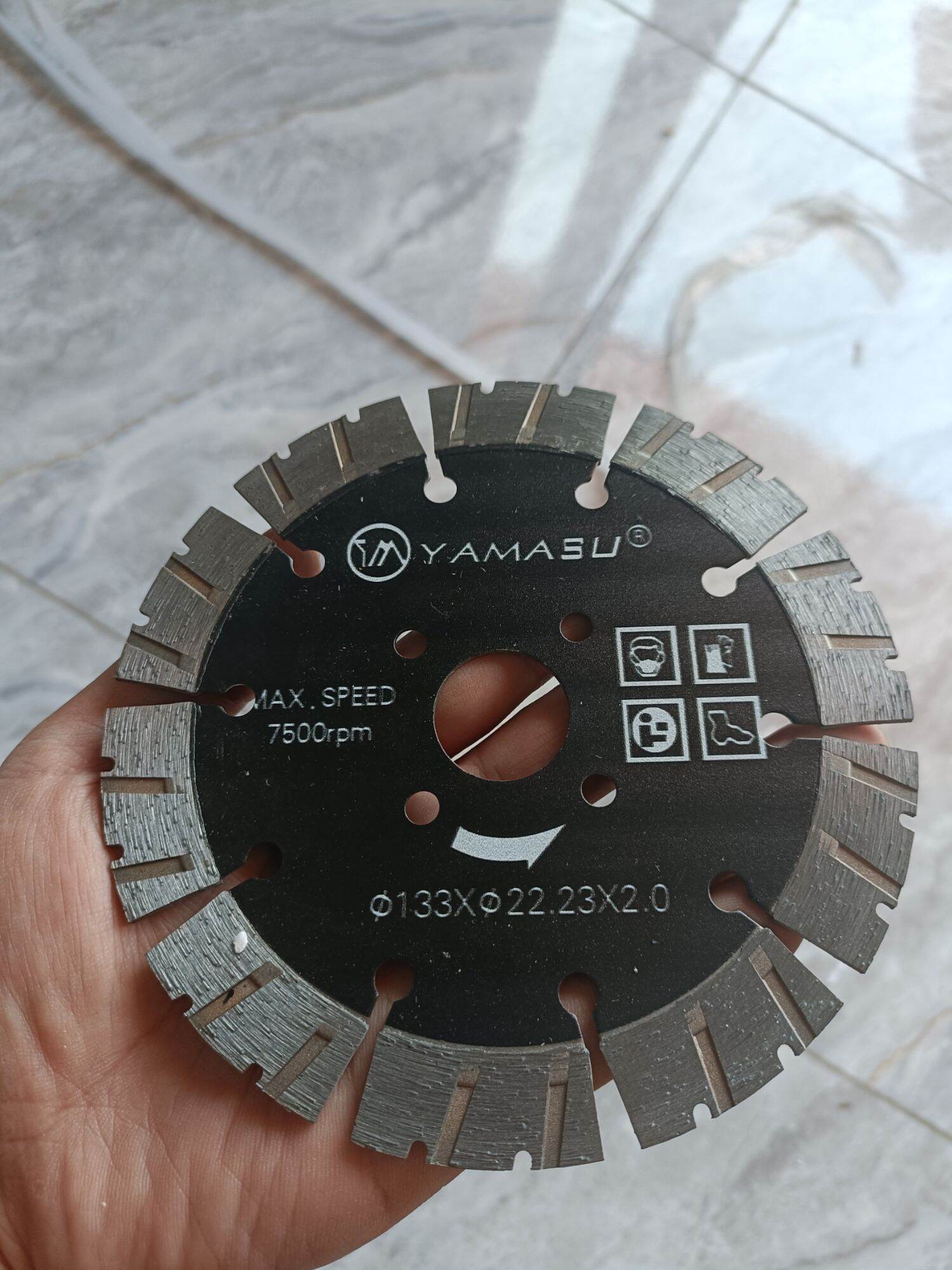 Lưỡi cắt bê tông , cắt rãnh tường cao cấp yamasu 133mm