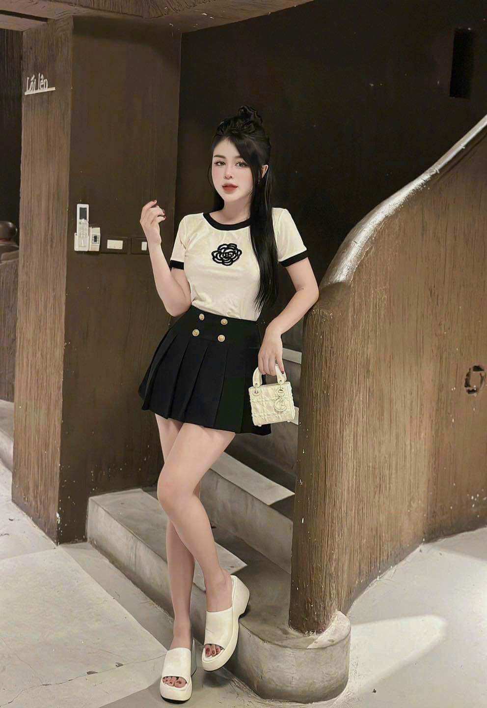 ÁO COTTON THÊU HOA CAO CẤP