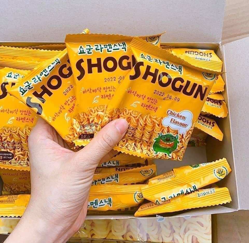 MỲ TÔM RẮC PHÔ MAI TRẺ EM SHOGUN HÀN QUỐC ( HỘP EP GÓI )