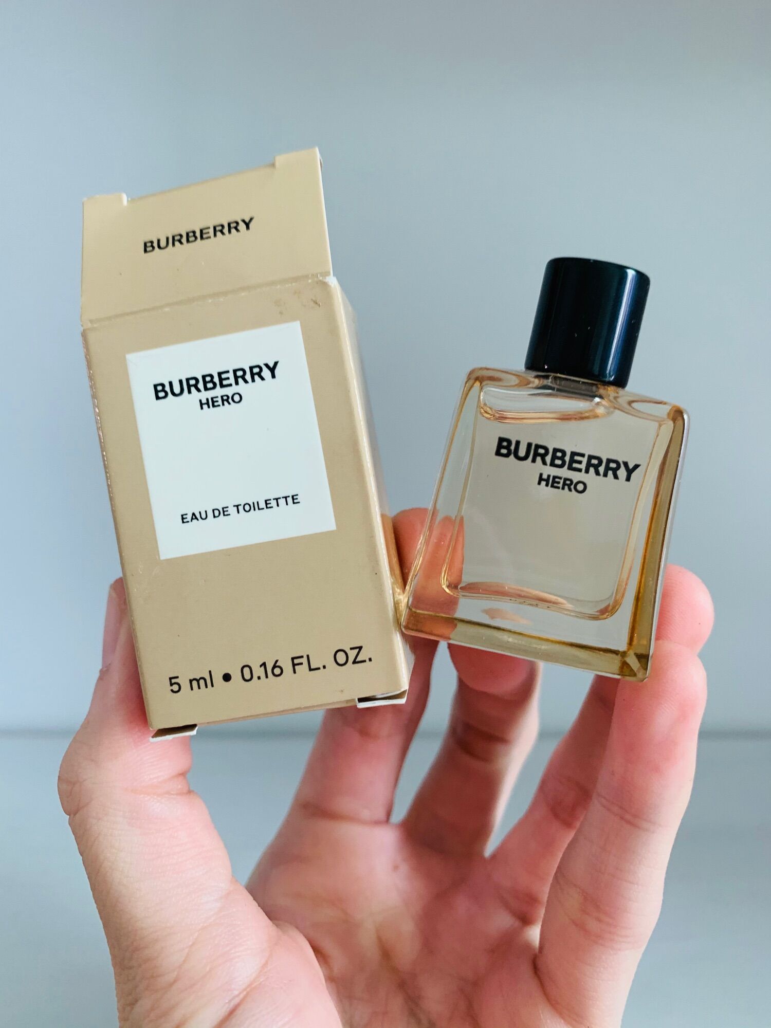 Nước hoa mini nam Burberry Hero EDT 5ml