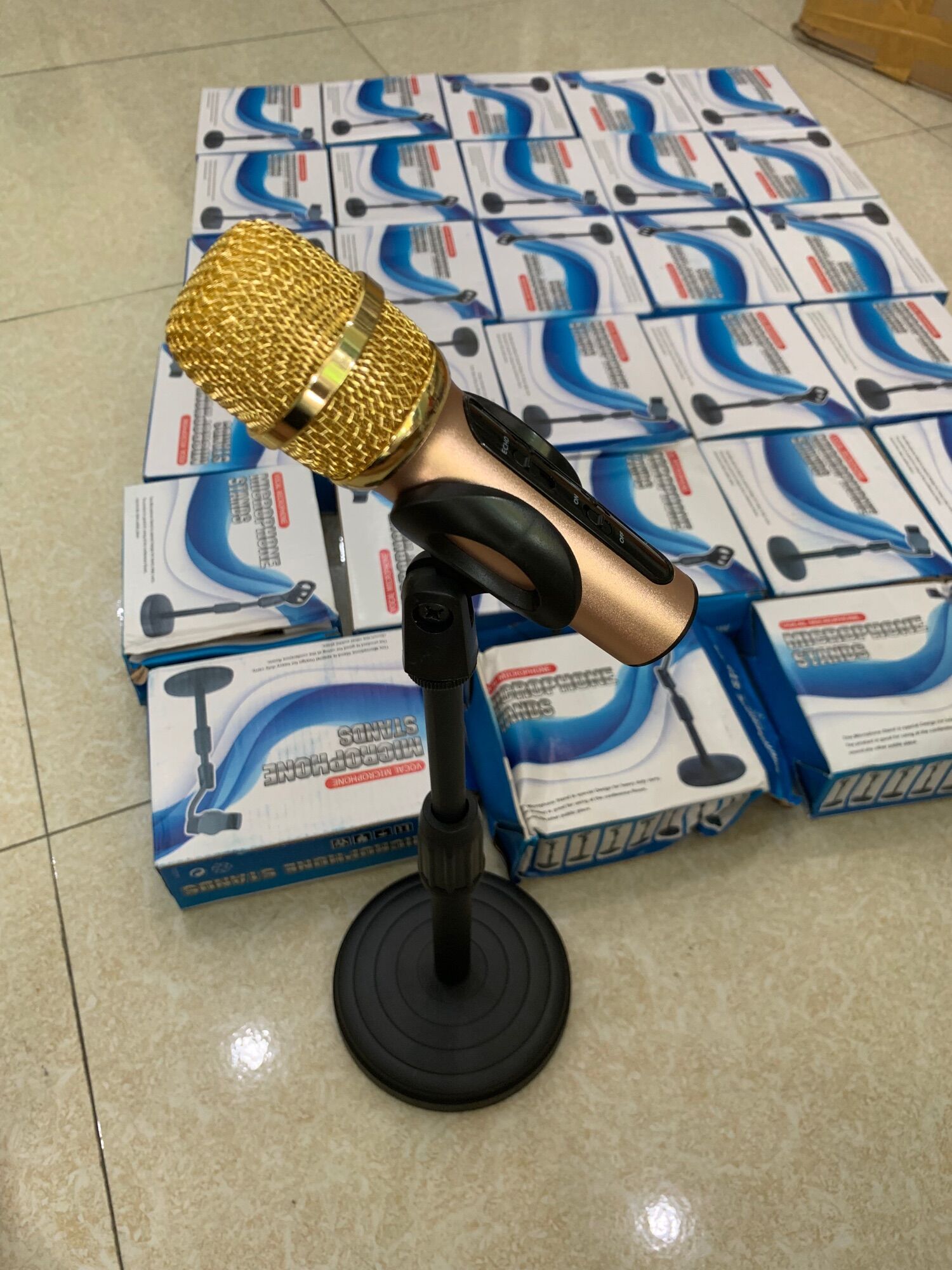 Kẹp mic c11 c7…. chắc chăbs
