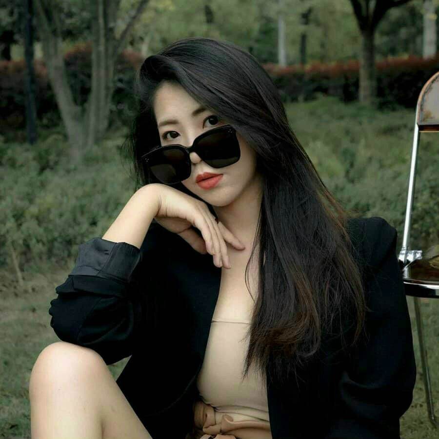 KÍNH BA CHẤM ĐEN