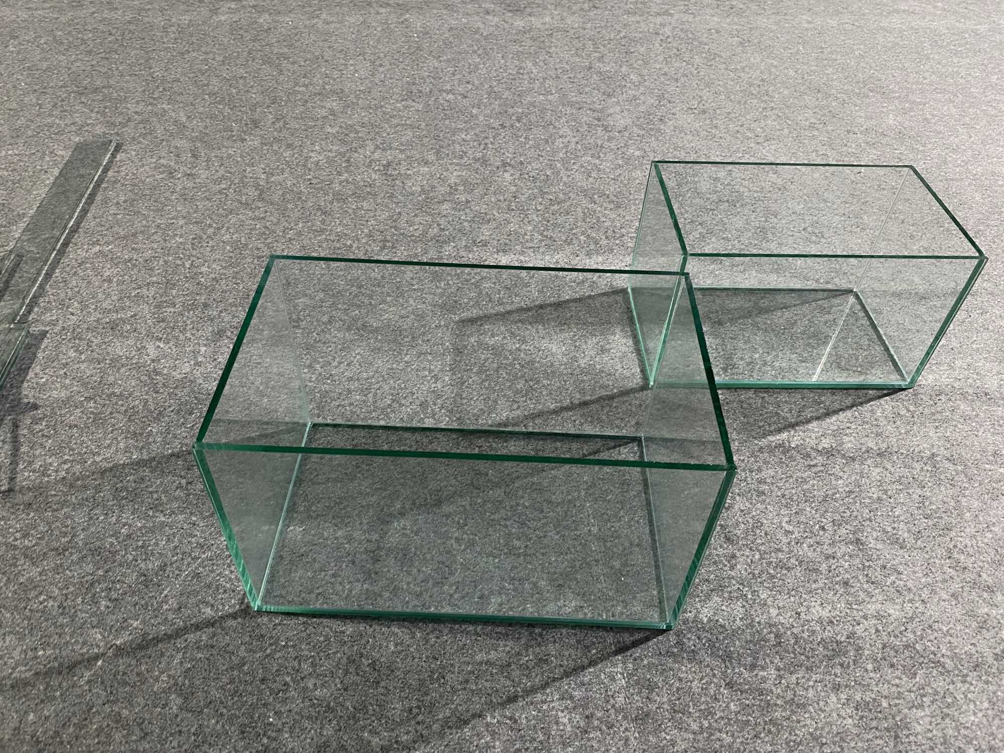 Hồ cá mini dày 5li (D20× R15× C15) + tặng kèm miếng lót đáy hồ