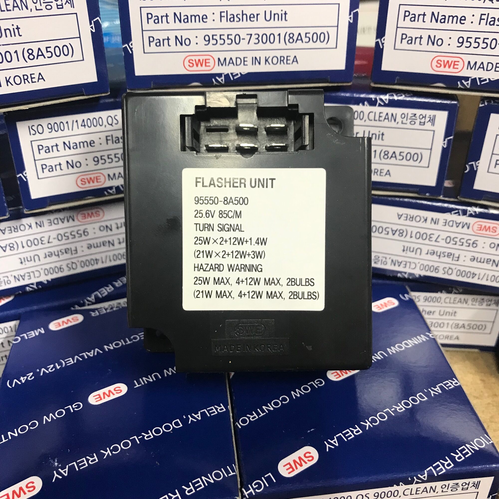 Rơ le xi nhan Huyndai 3,5T - 15T